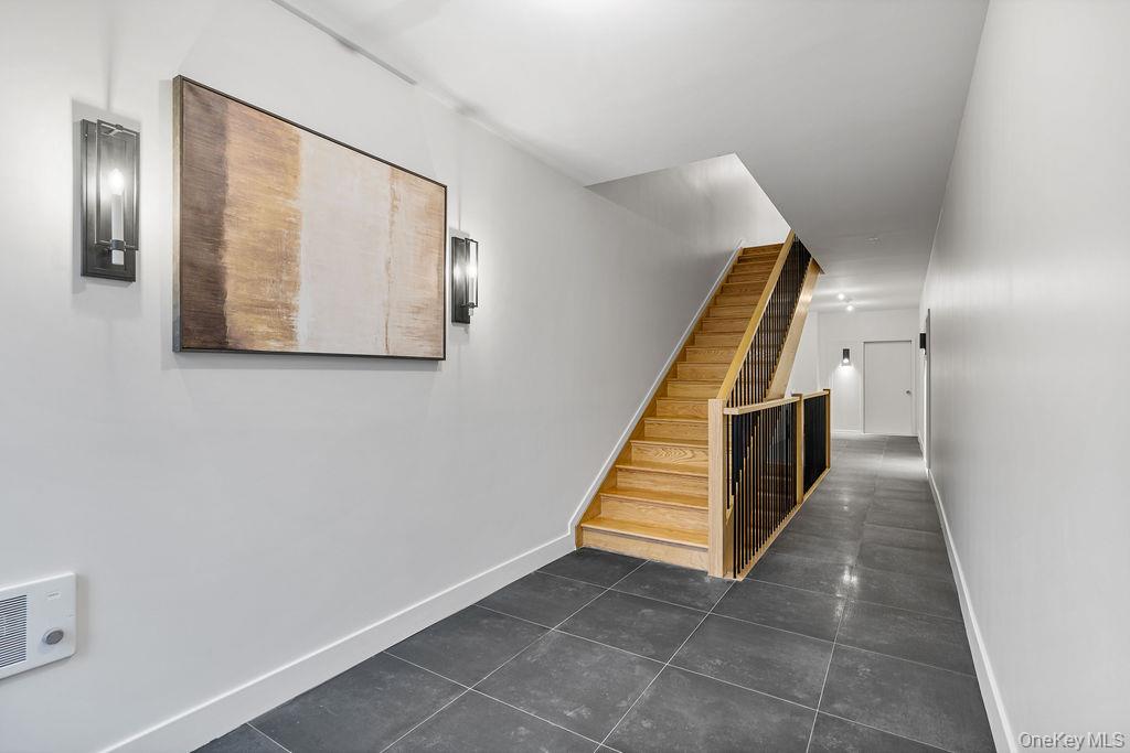 3 E Funston Avenue Unit: 320