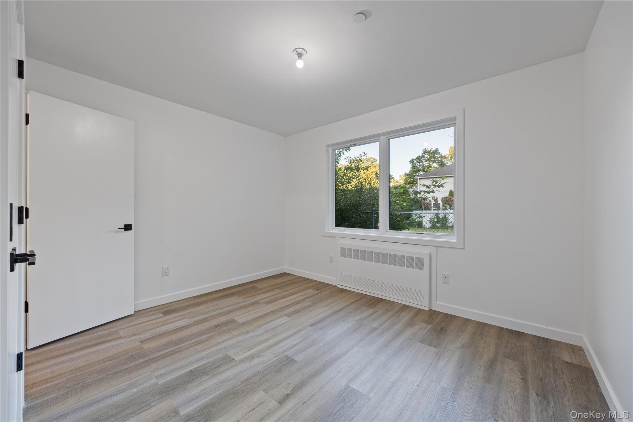 40 Singer Avenue Unit: 201