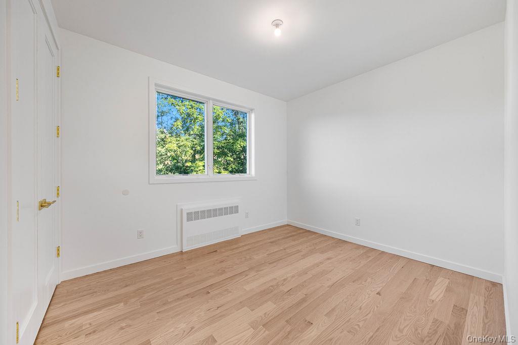 40 Singer Avenue Unit: 201
