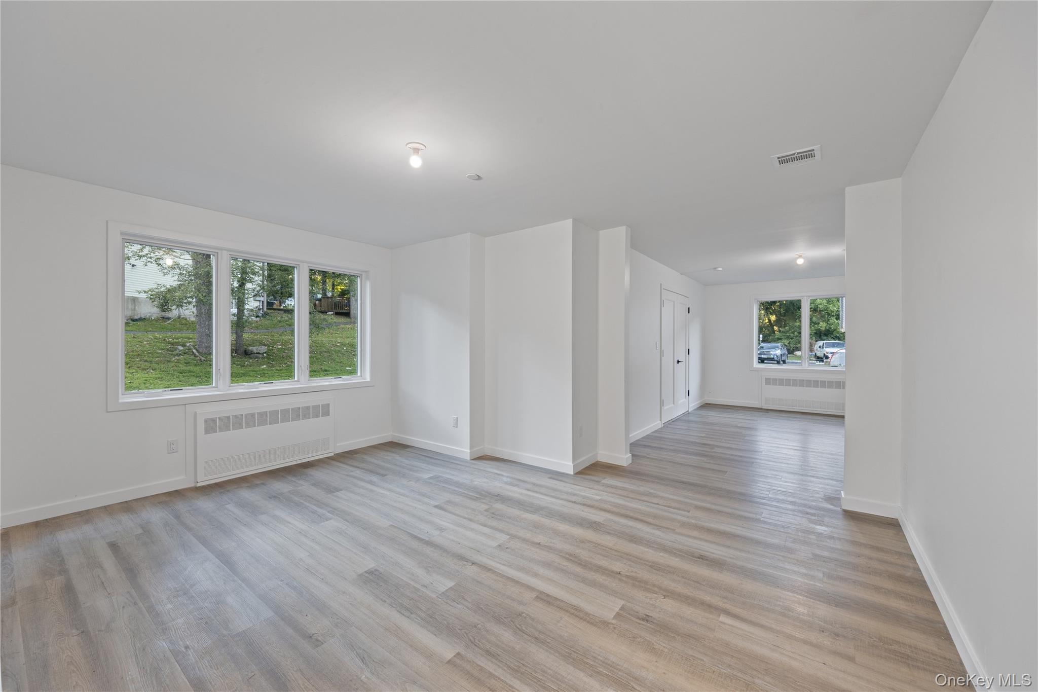 40 Singer Avenue Unit: 201