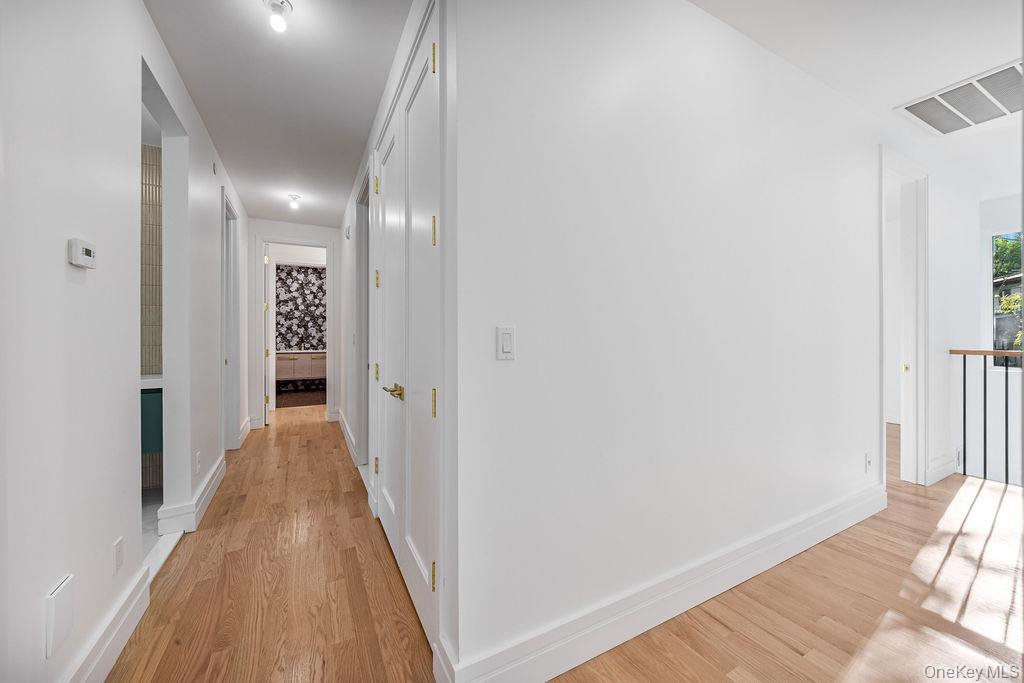 40 Singer Avenue Unit: 201
