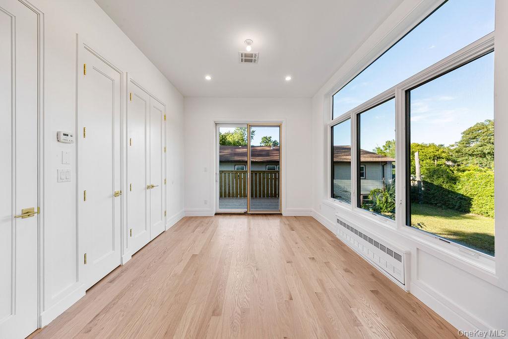 40 Singer Avenue Unit: 201