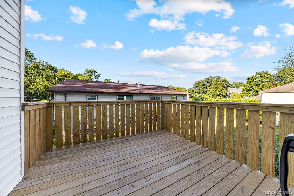 40 Singer Avenue Unit: 201