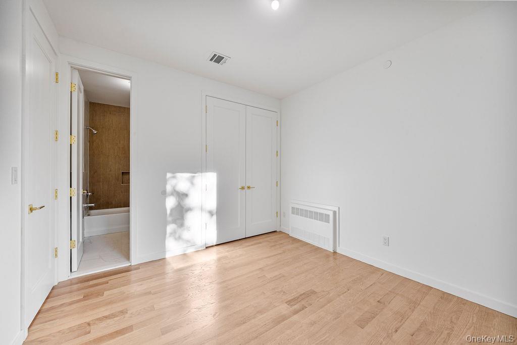 40 Singer Avenue Unit: 201