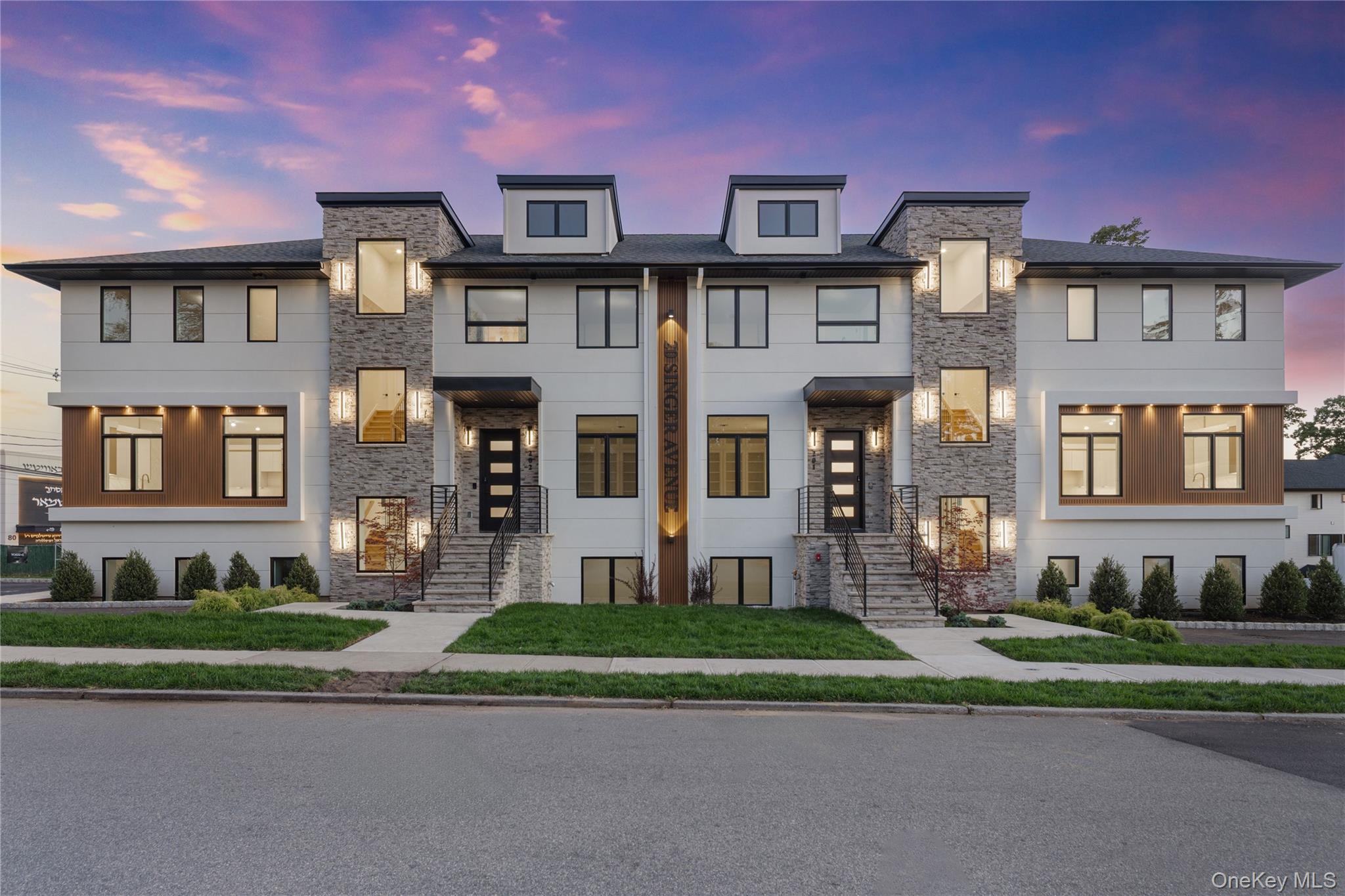 20 Singer Avenue Unit: 202