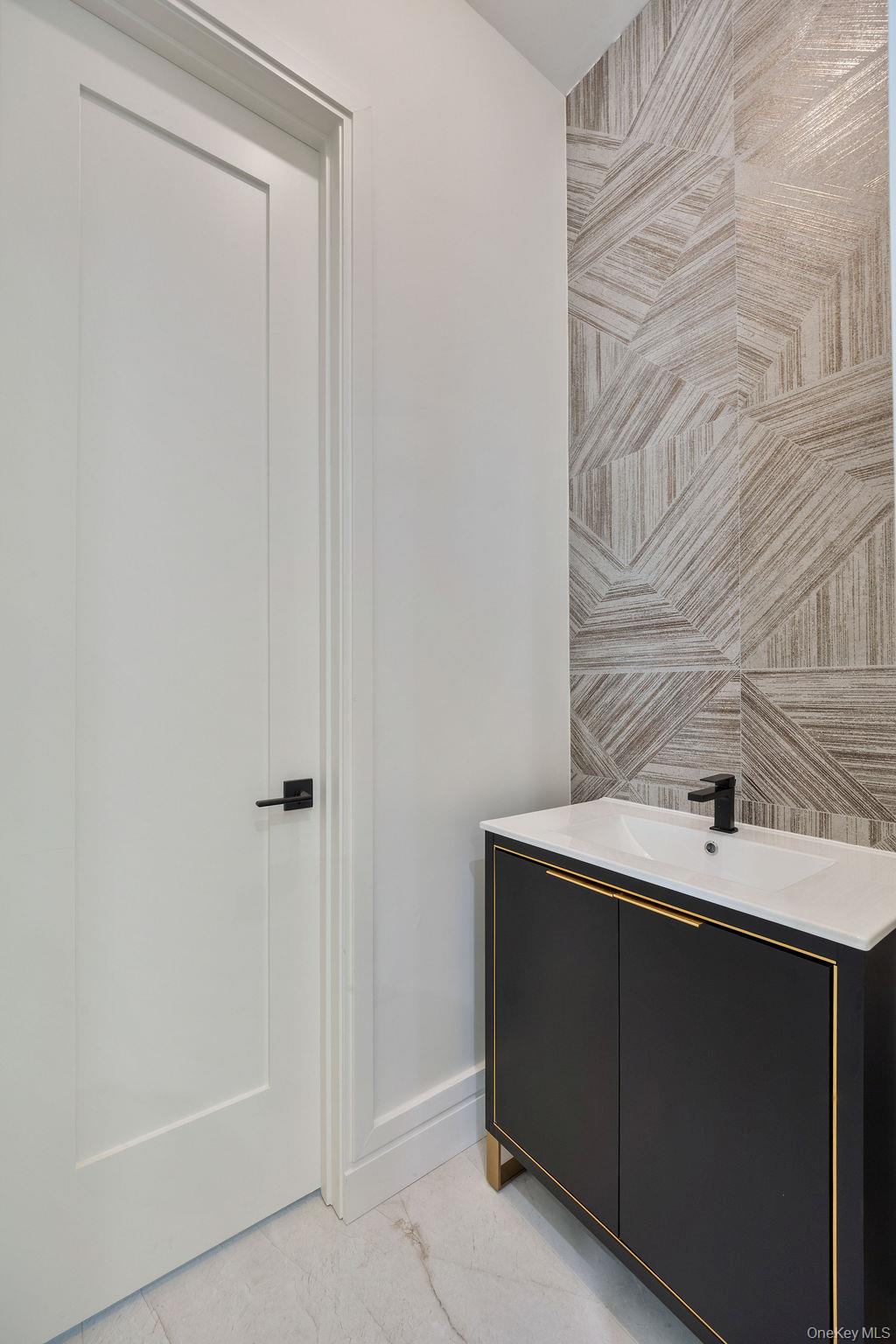 139 Union Road Unit: 212