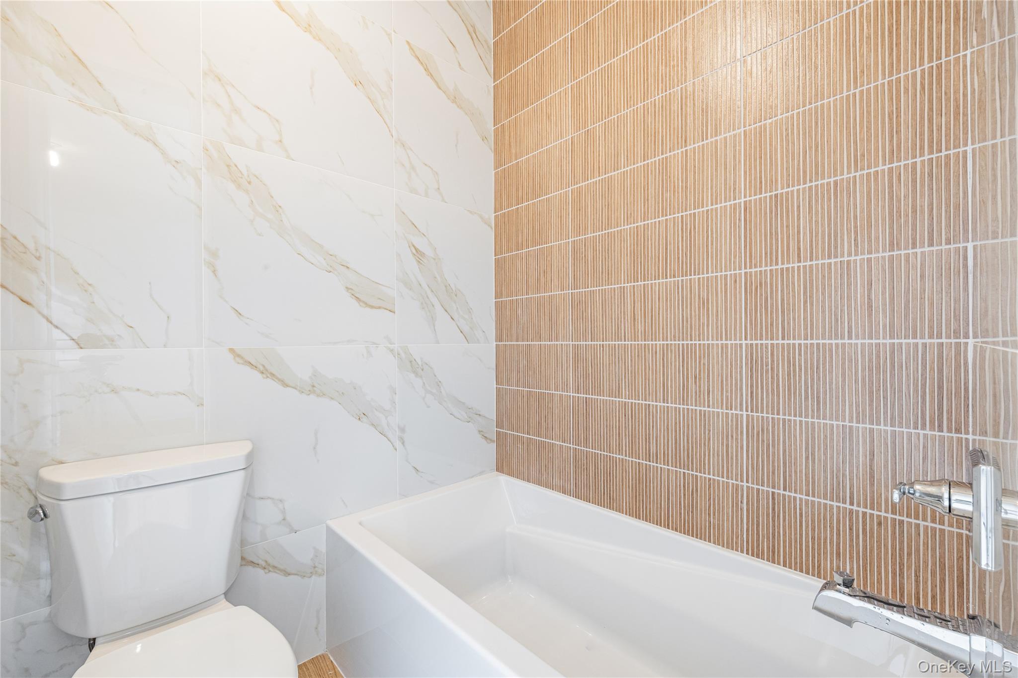 15 Northbrook Road Unit: 202