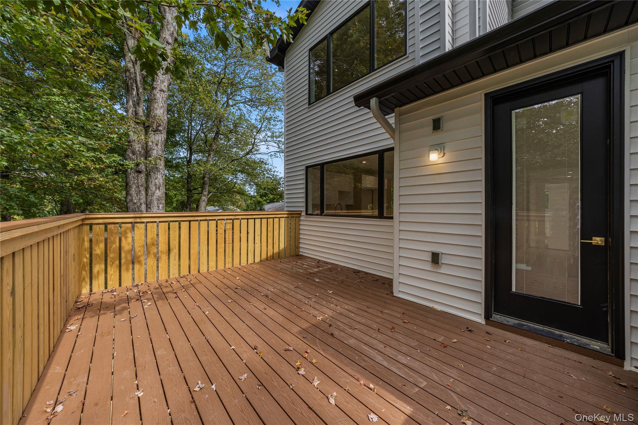 15 Northbrook Road Unit: 202