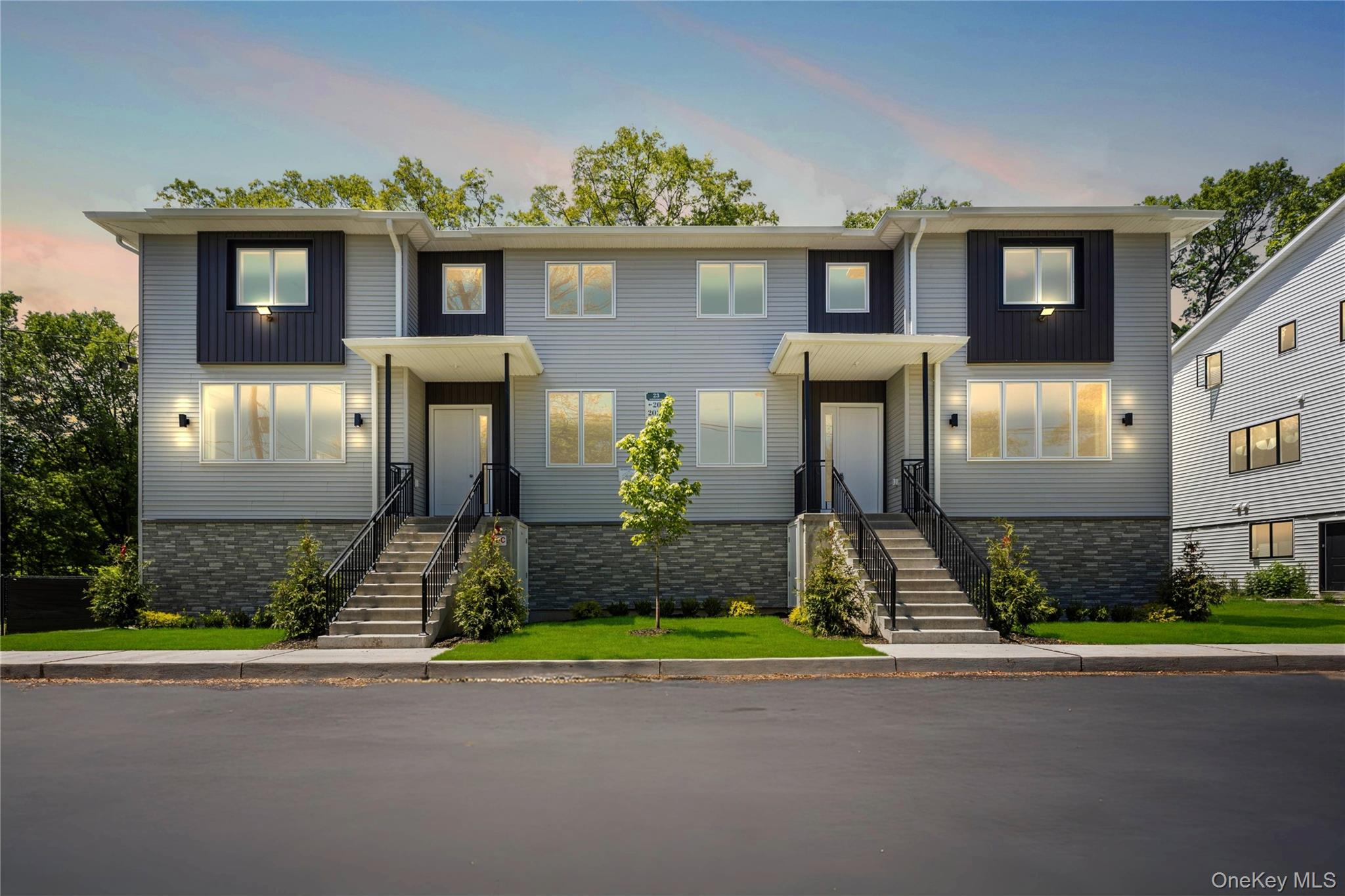 23 Northbrook Road Unit: 201