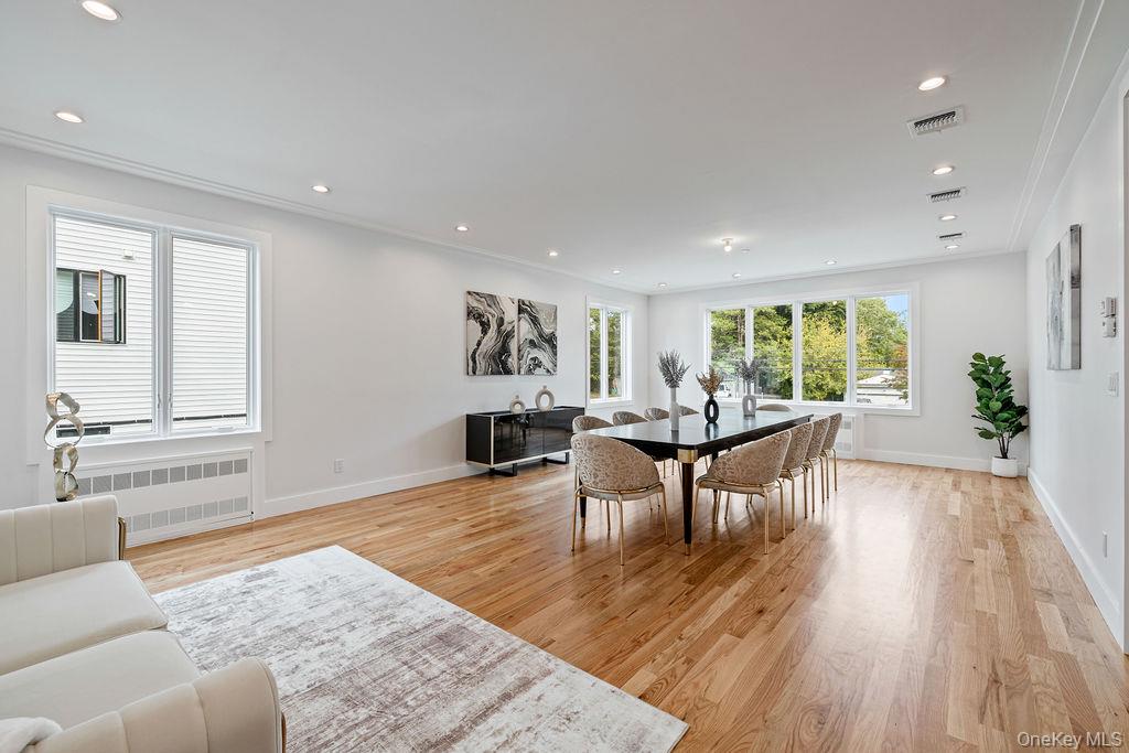 23 Northbrook Road Unit: 201