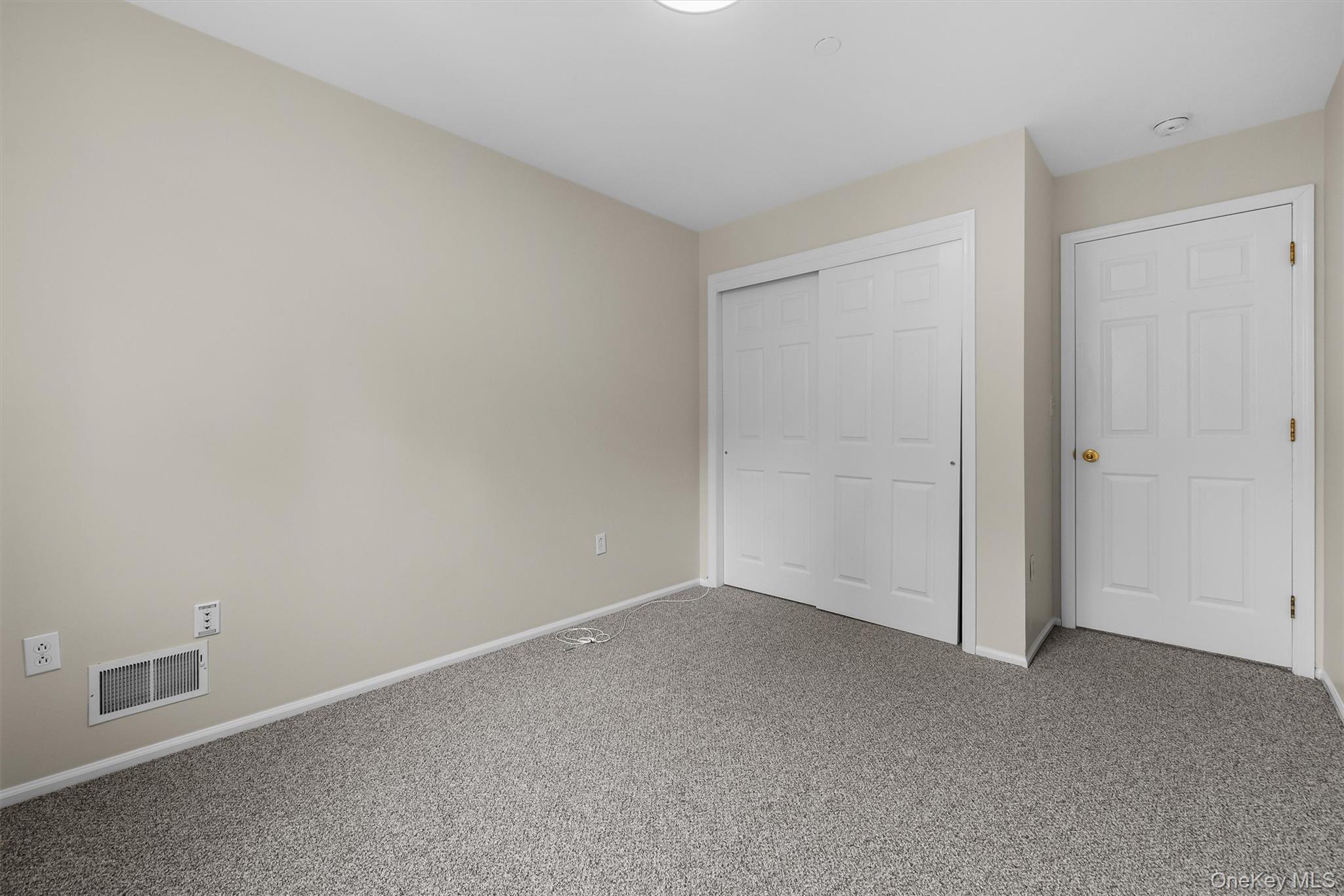 10-12 Chestnut Street Unit: B208