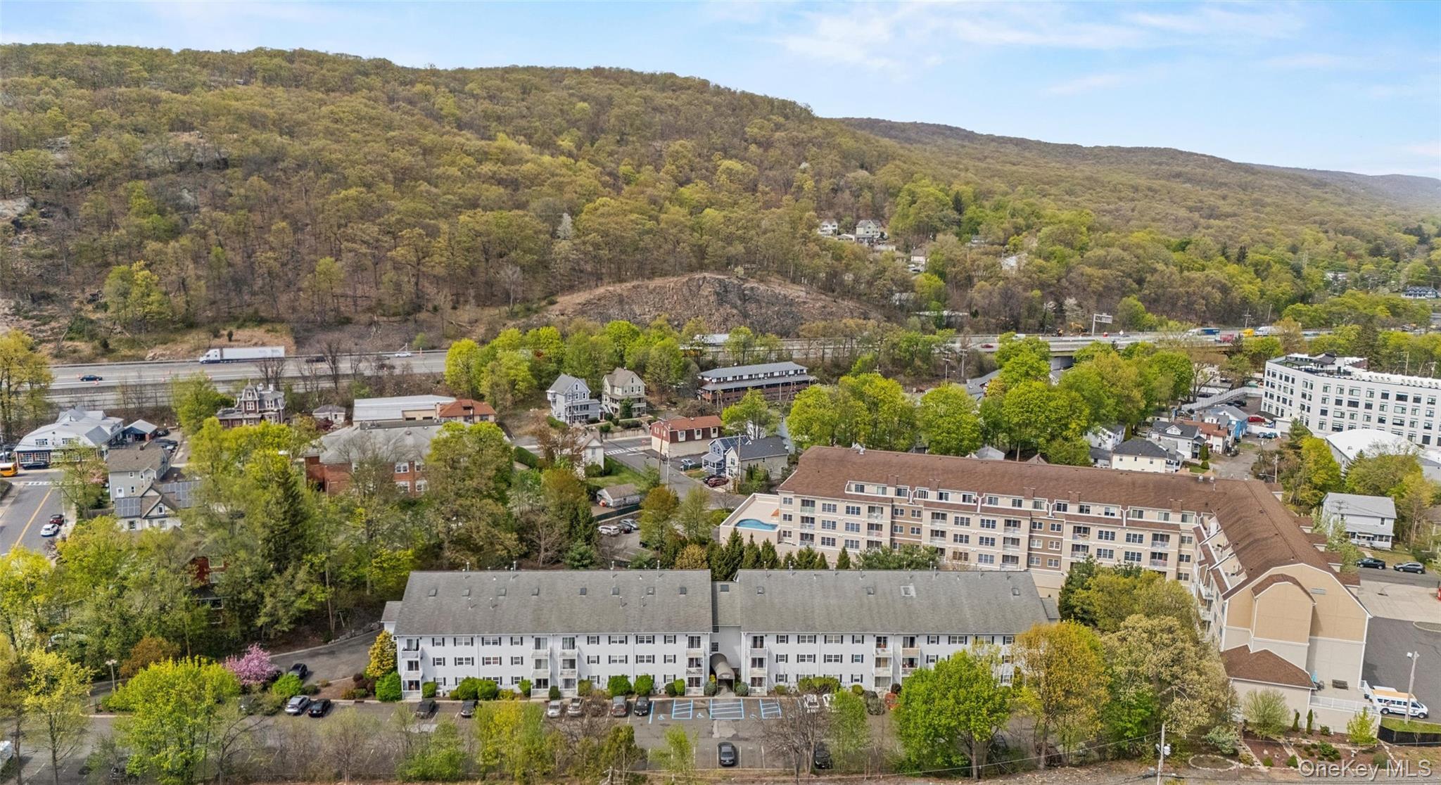 10-12 Chestnut Street Unit: B208