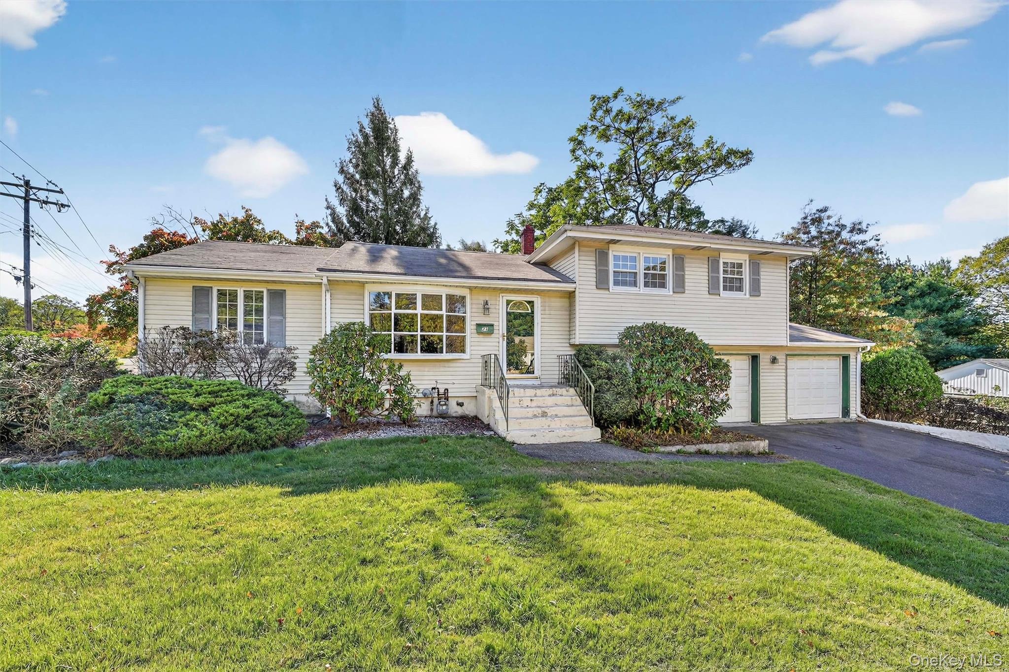 23 Maplewood Boulevard