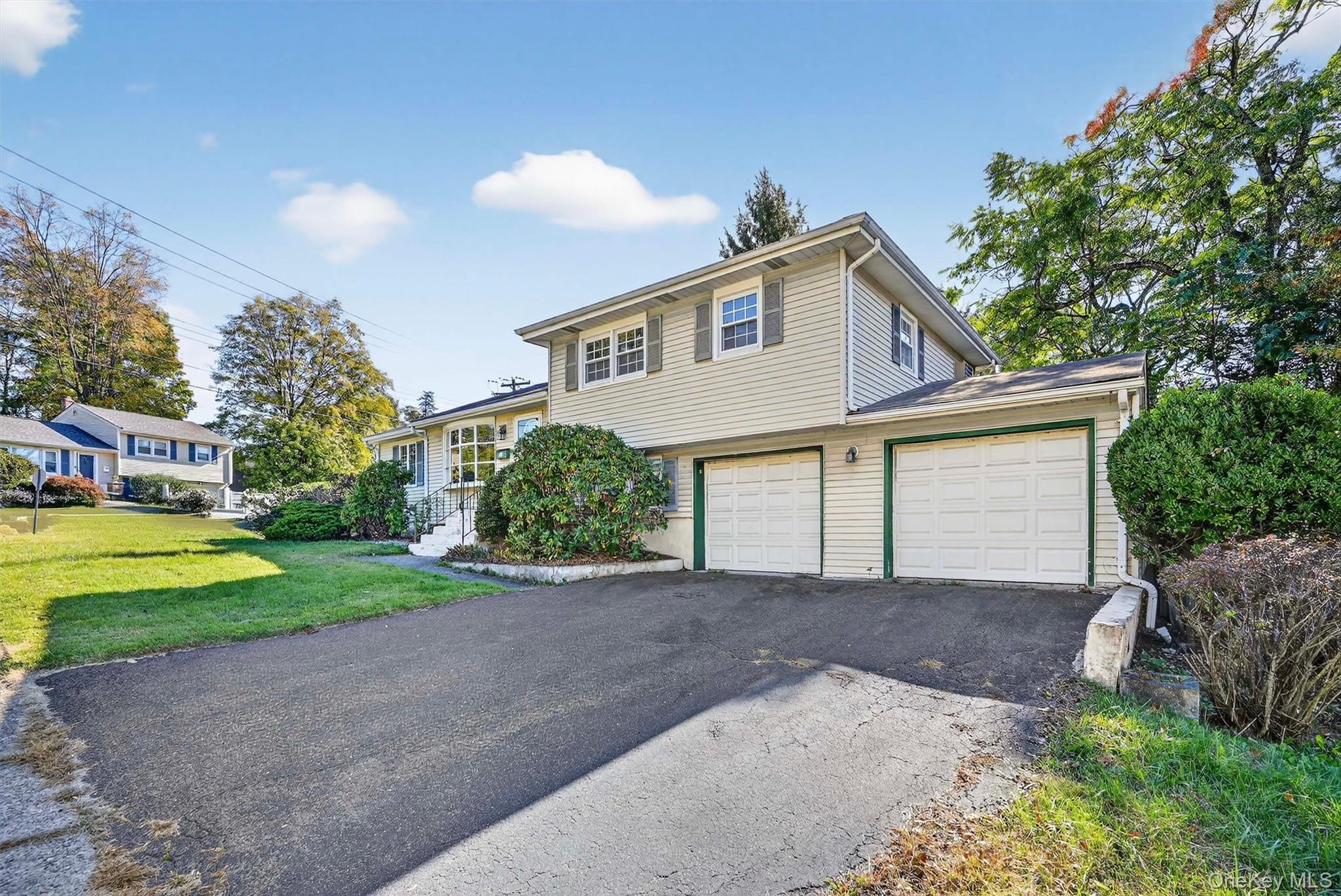 23 Maplewood Boulevard