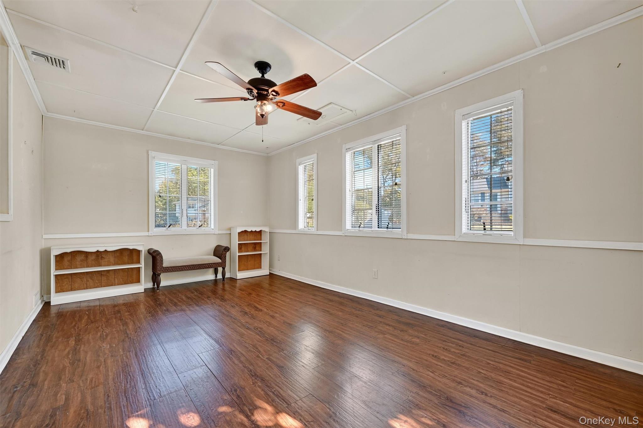 23 Maplewood Boulevard