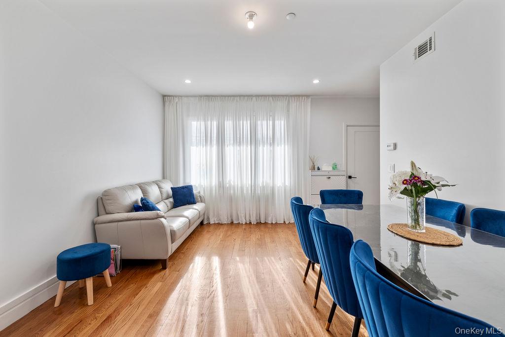 14 Calvert Drive Unit: 102