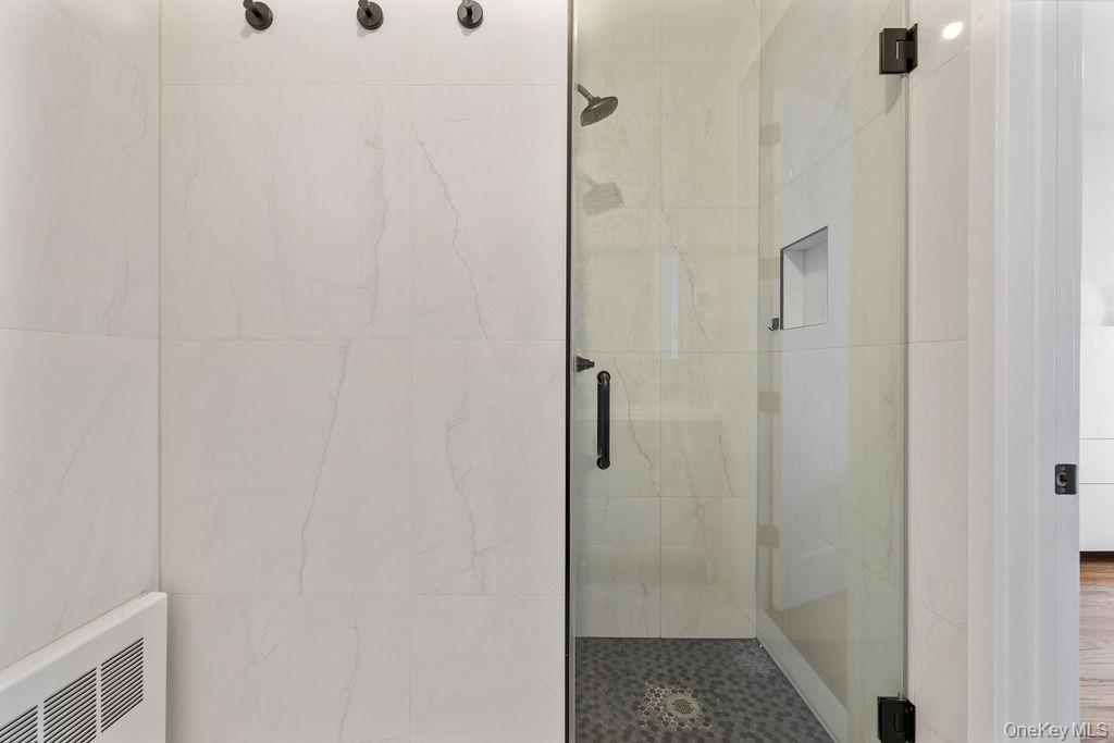 14 Calvert Drive Unit: 102