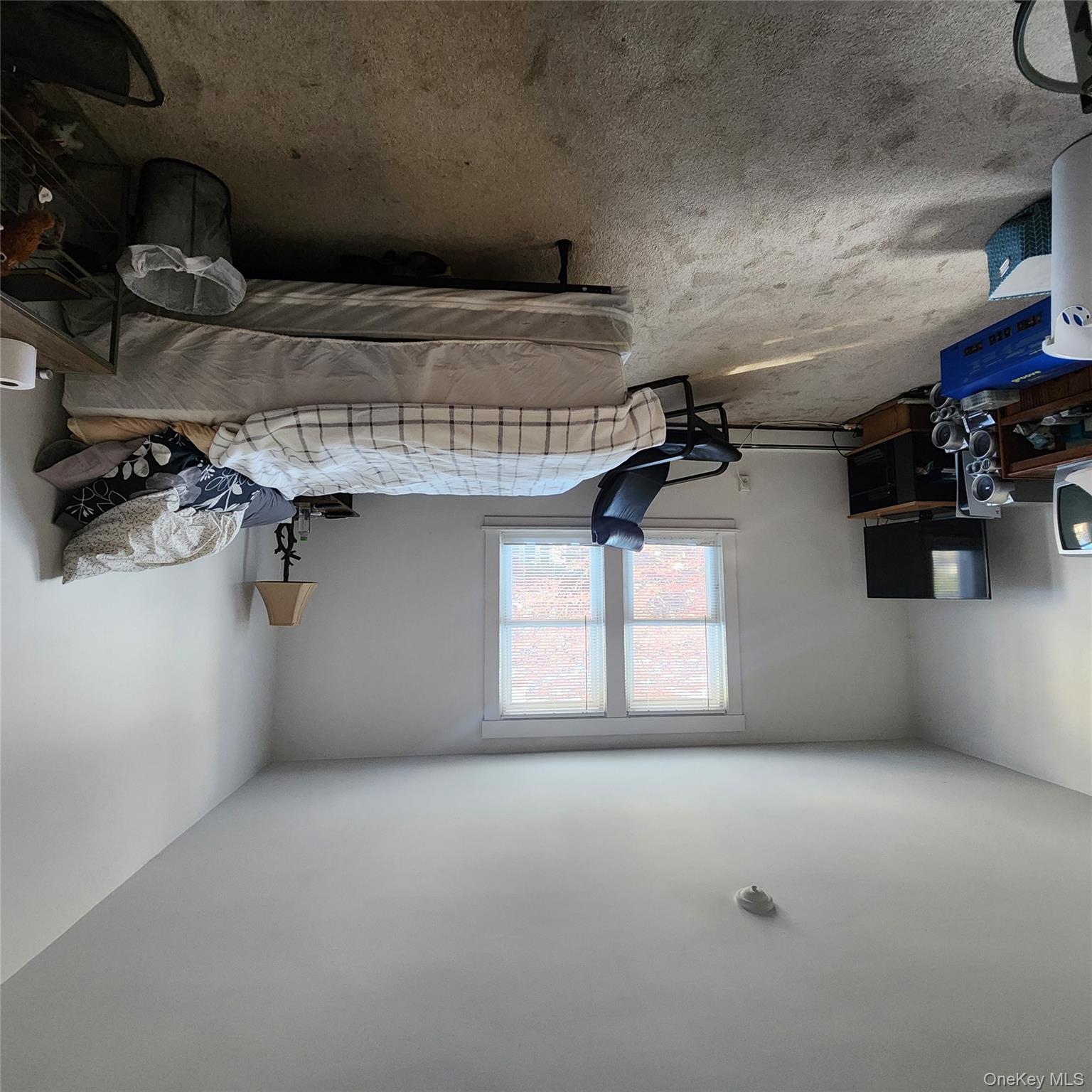 24 Prairie Avenue Unit: B