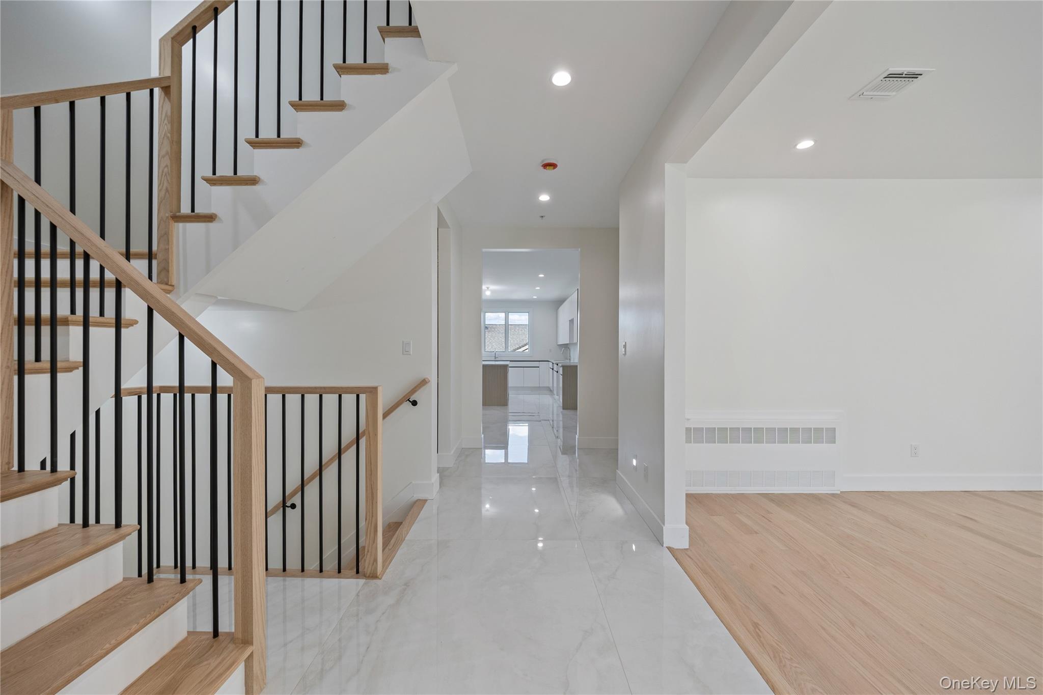 352 Blauvelt Road Unit: 202