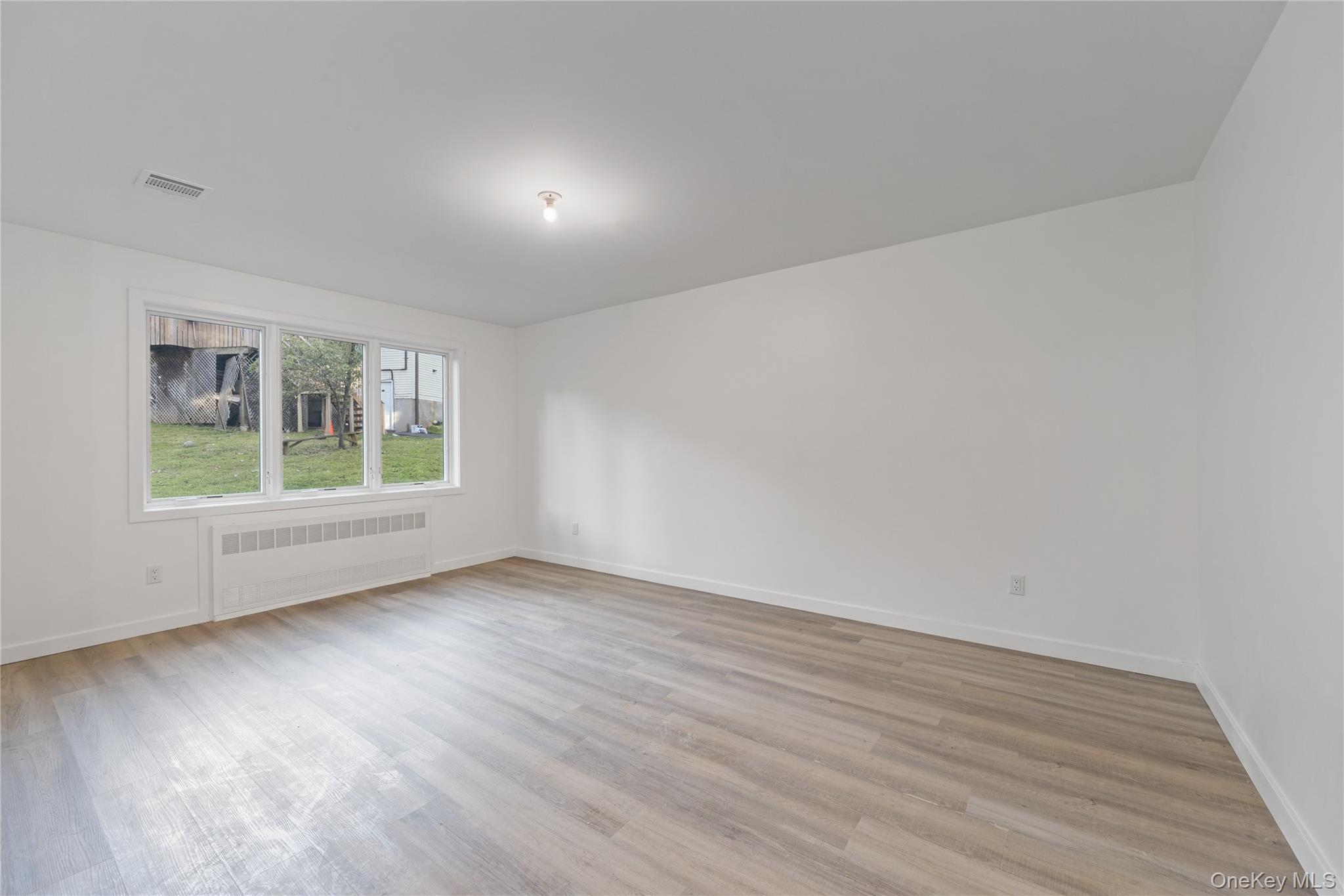 40 Singer Avenue Unit: 214