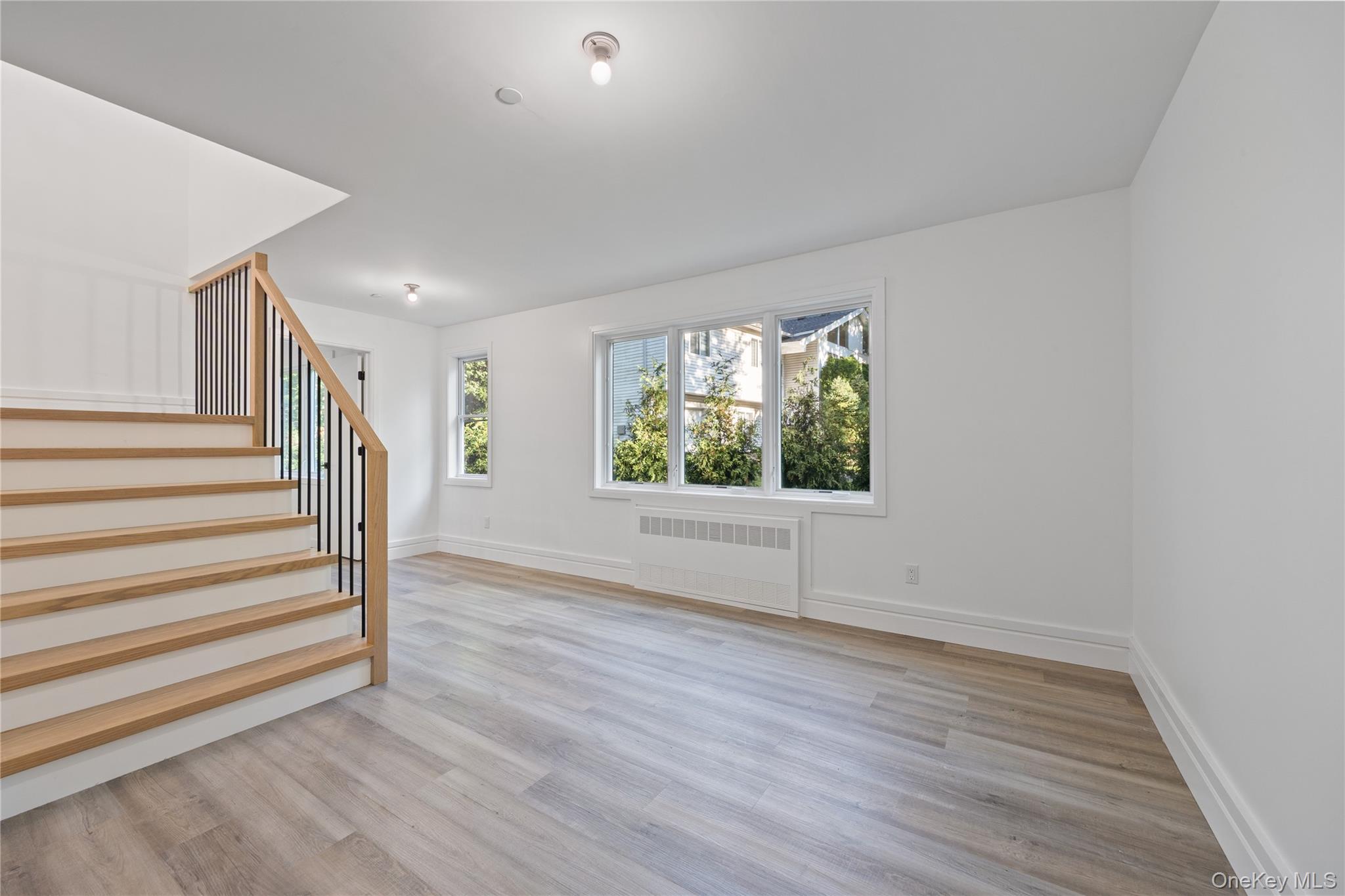 40 Singer Avenue Unit: 214