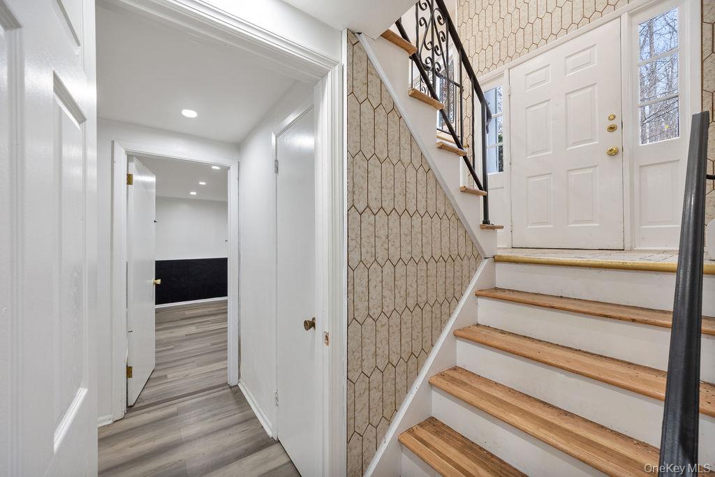 9 New Ackertown Road