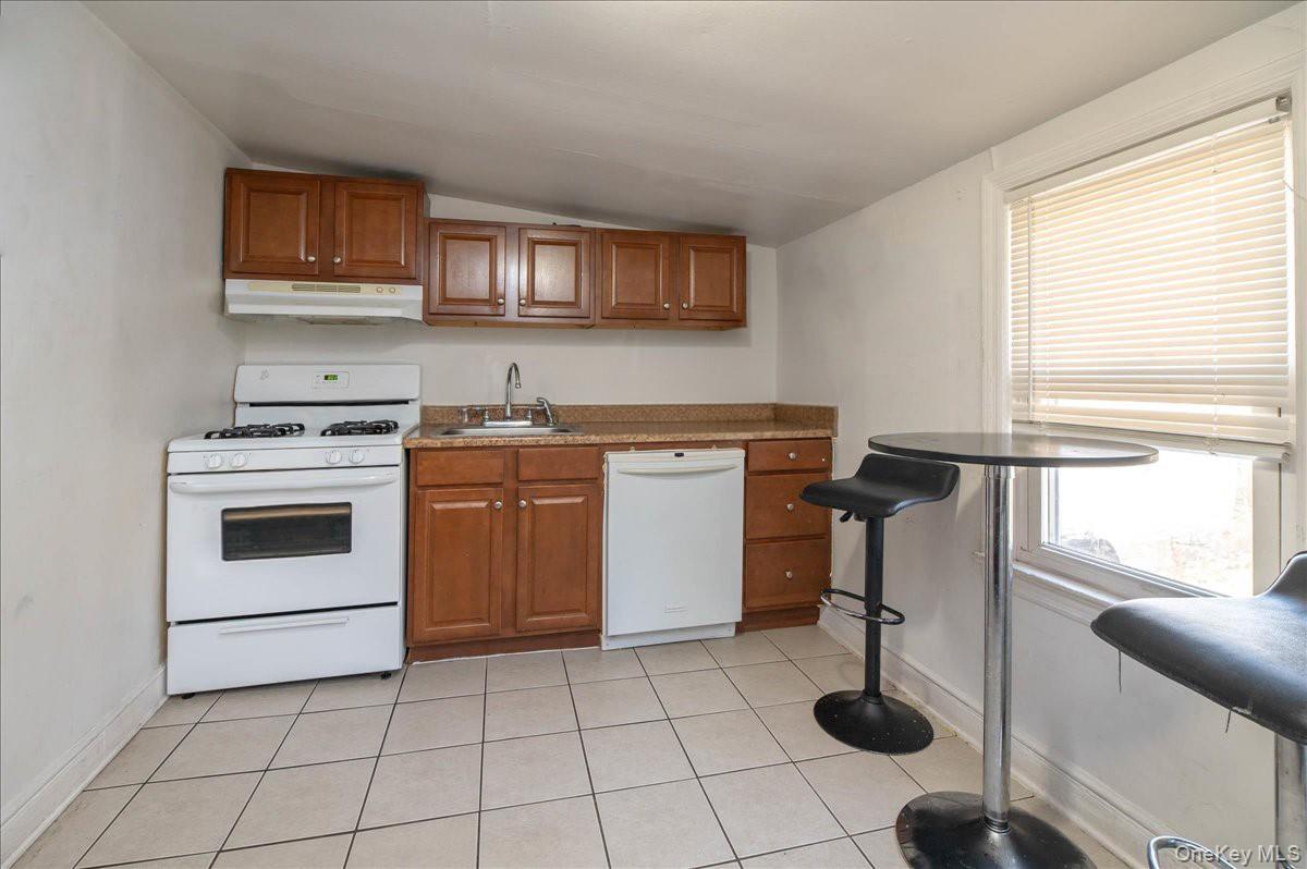 26 E Catherine Street