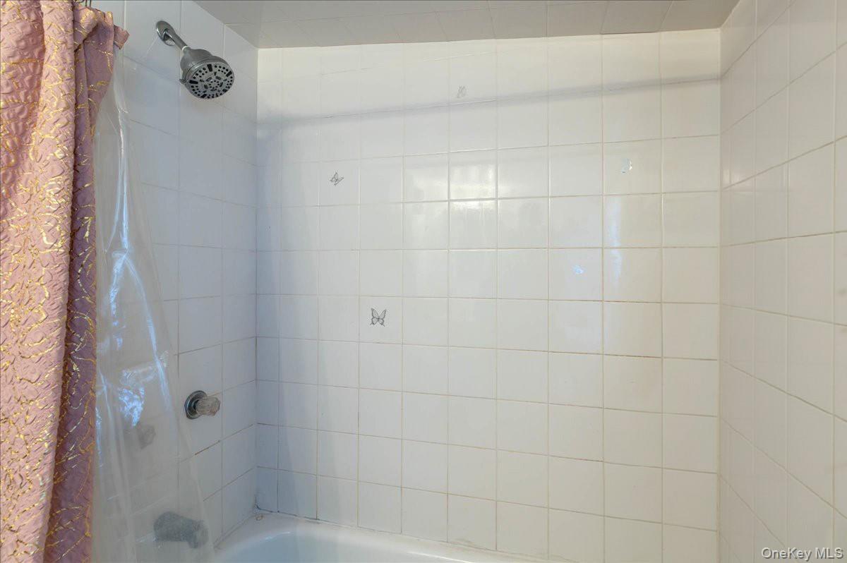 26 E Catherine Street