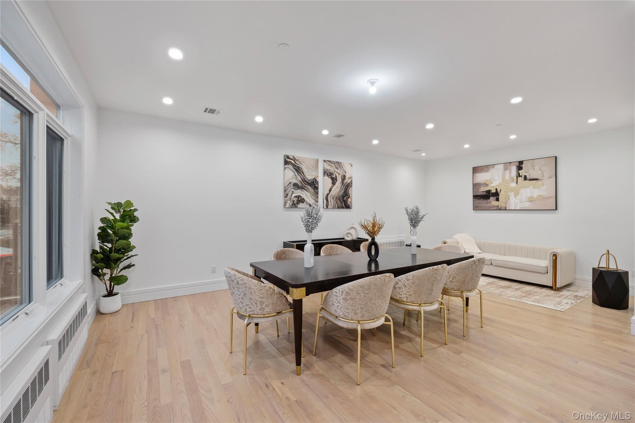 242 Blauvelt Road Unit: 201