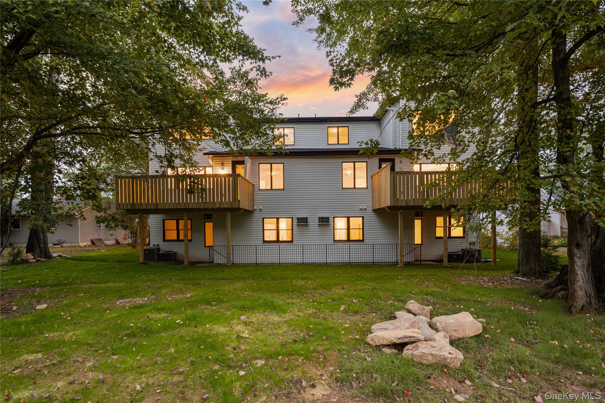 15 Northbrook Road Unit: 201