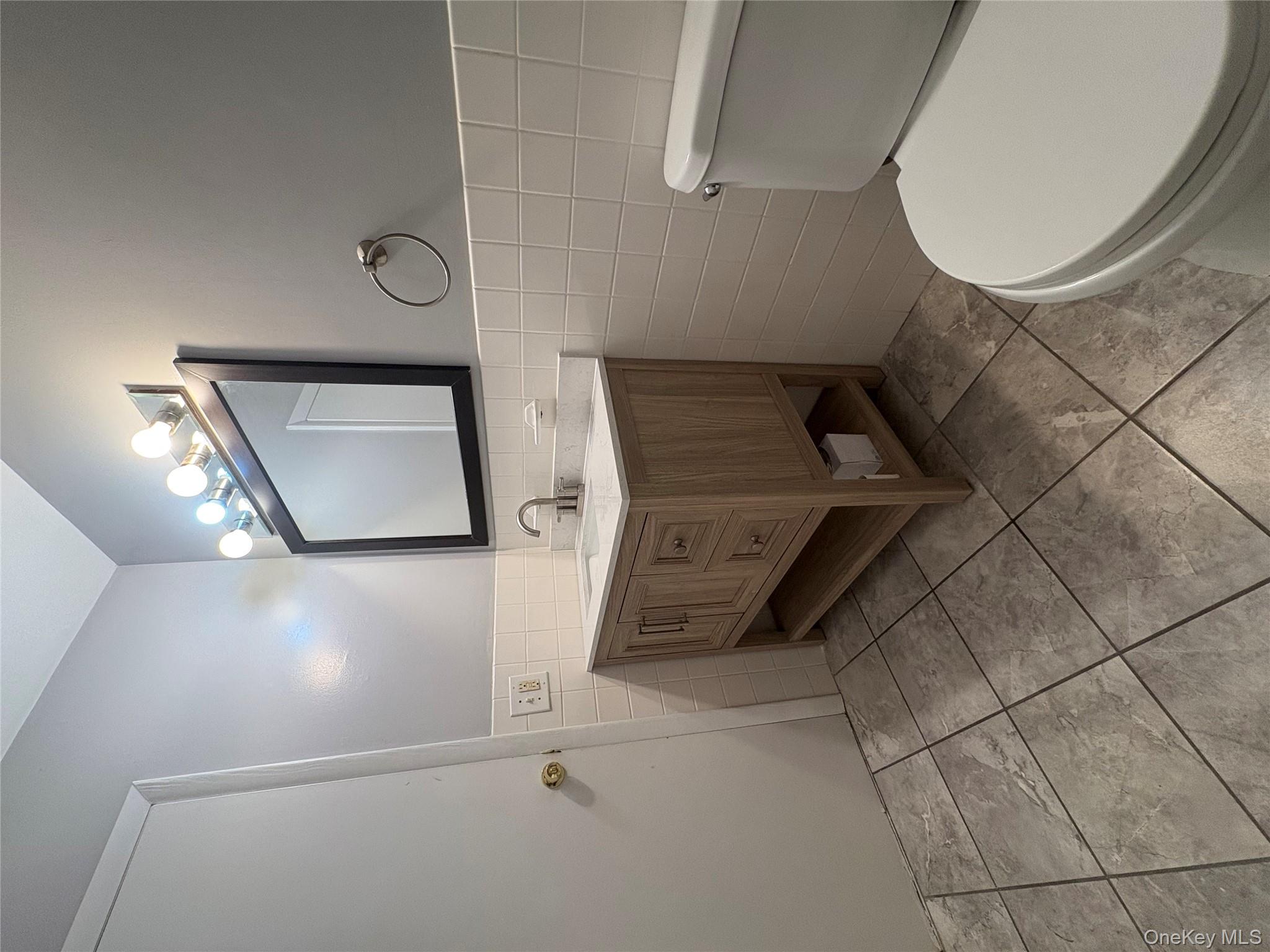 100 Dowd Street Unit: C5