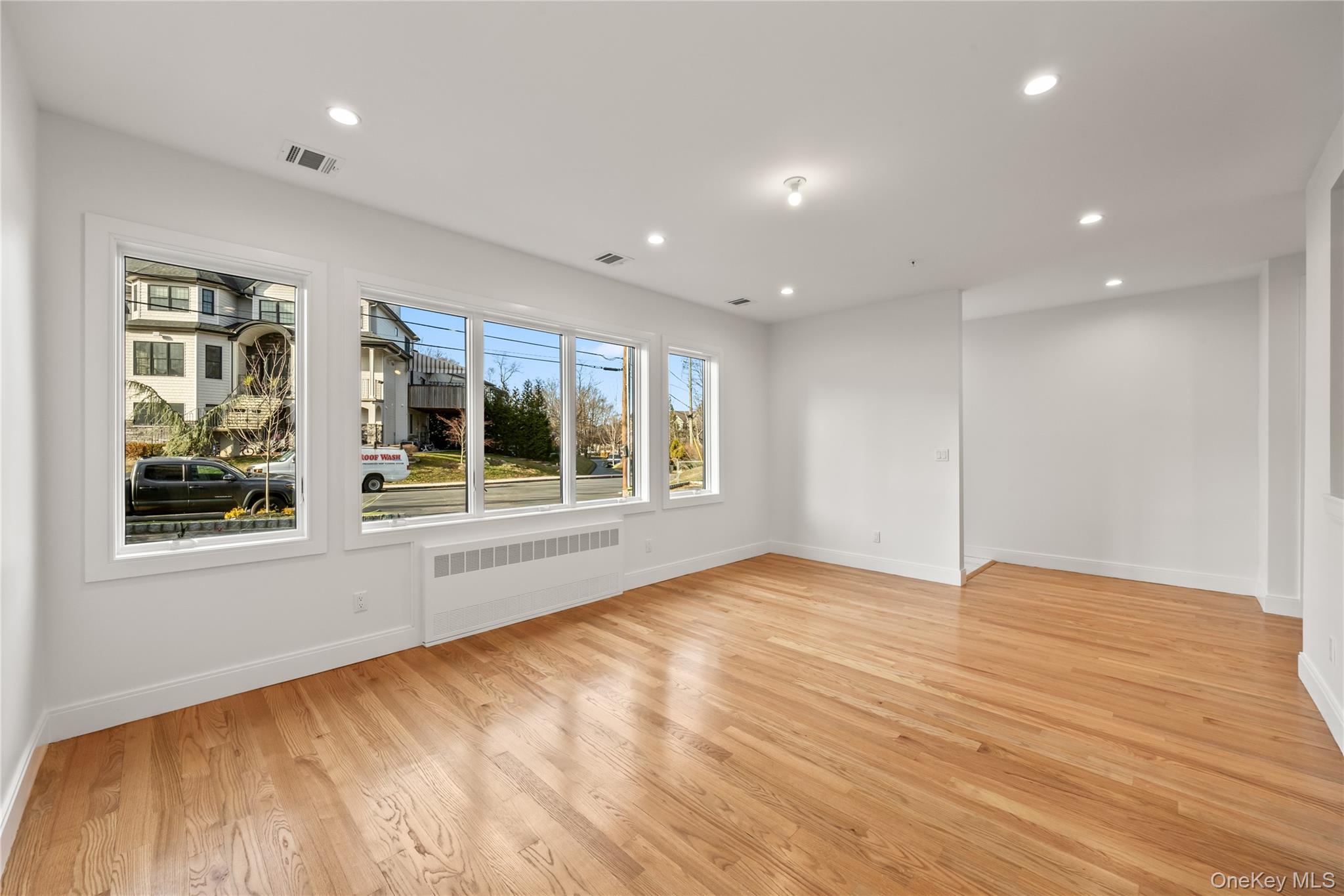 5 Jeffrey Place Unit: 102