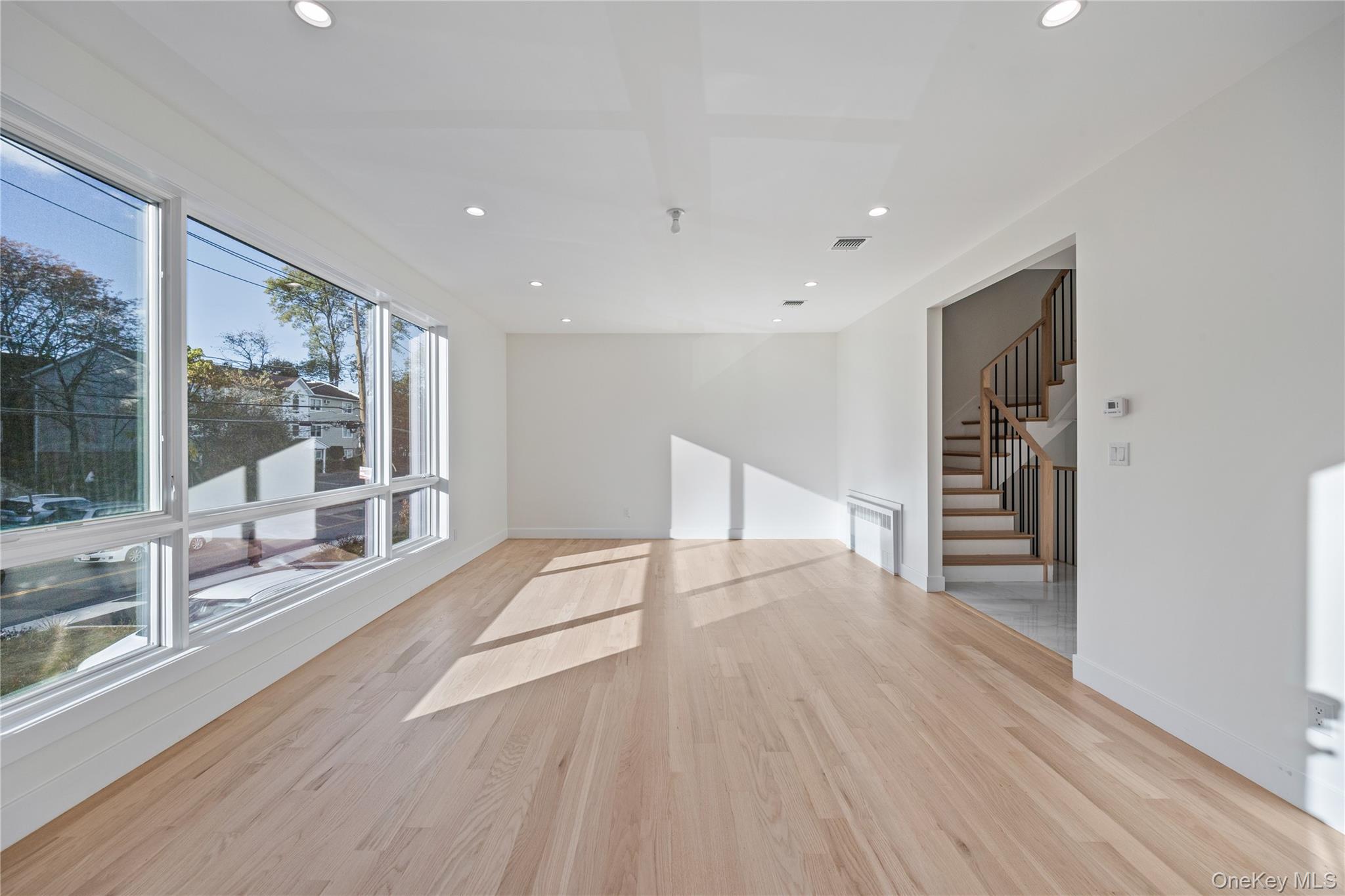 352 Blauvelt Road Unit: 203