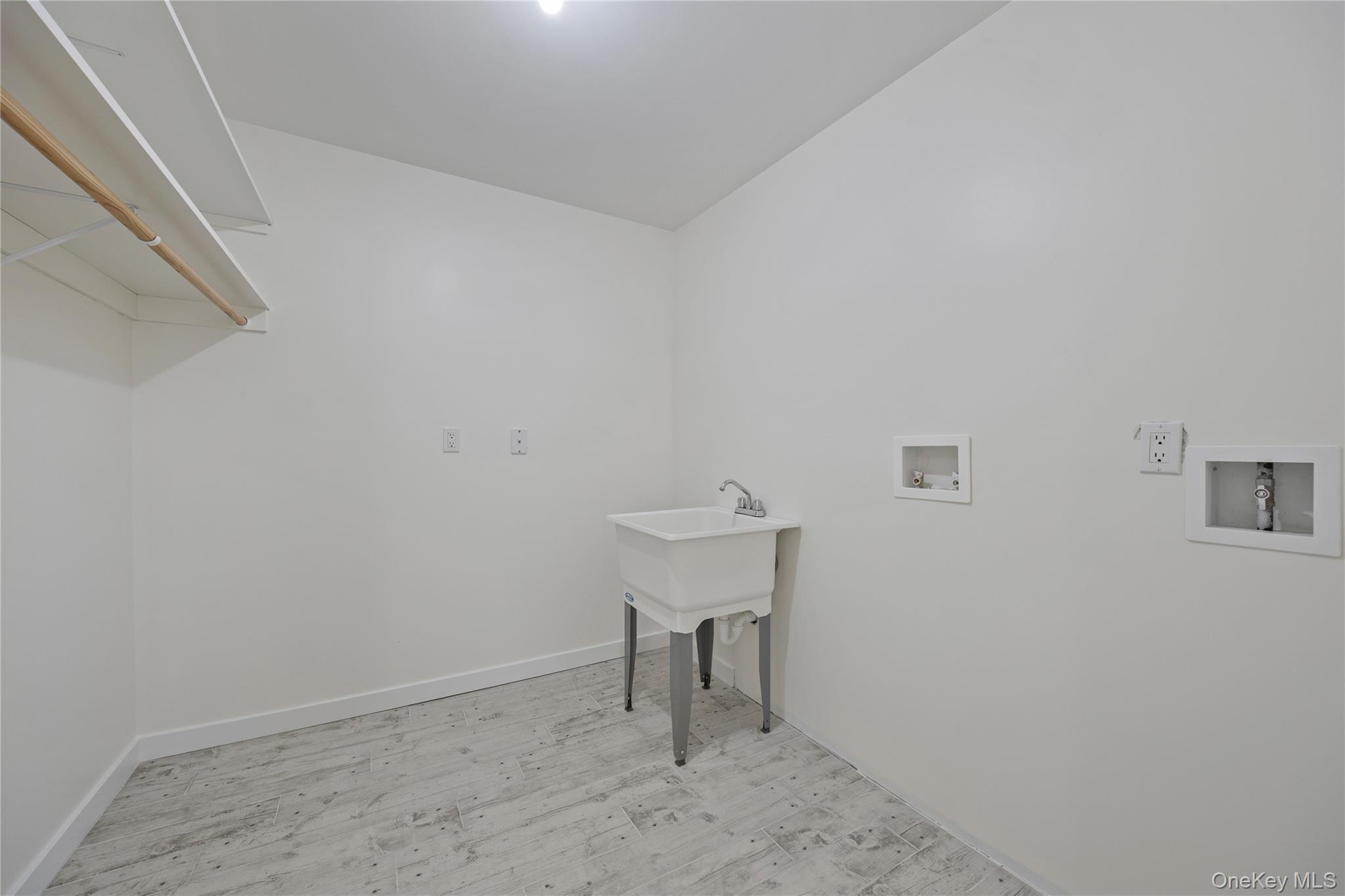 352 Blauvelt Road Unit: 203