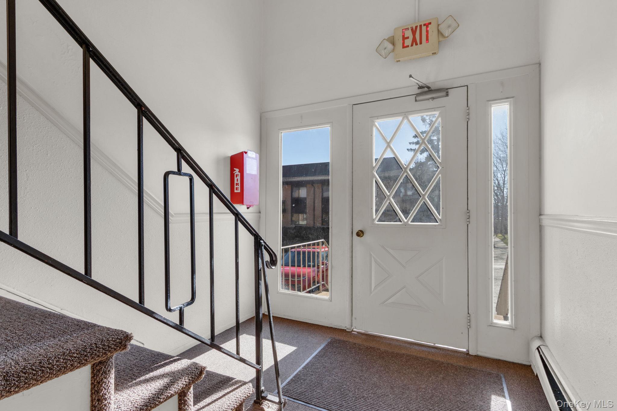 7 E Lawrence Park Unit: 8