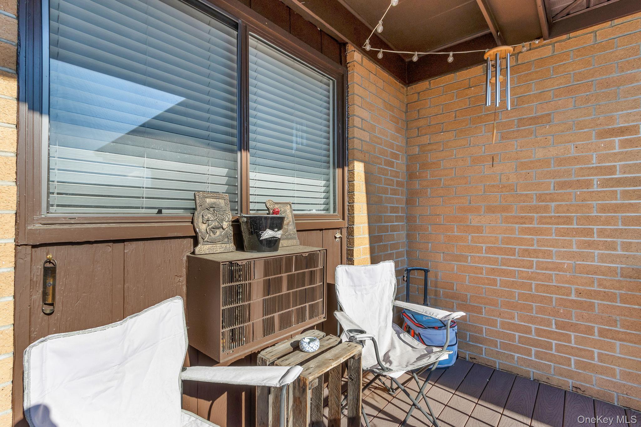 7 E Lawrence Park Unit: 8