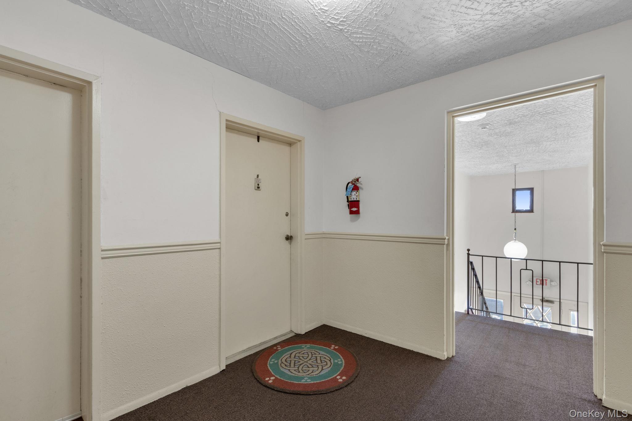 7 E Lawrence Park Unit: 8