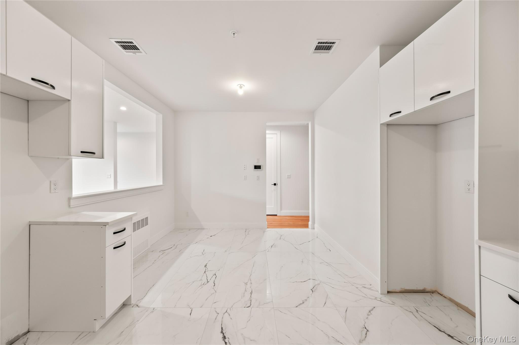 5 Jeffrey Place Unit: 112