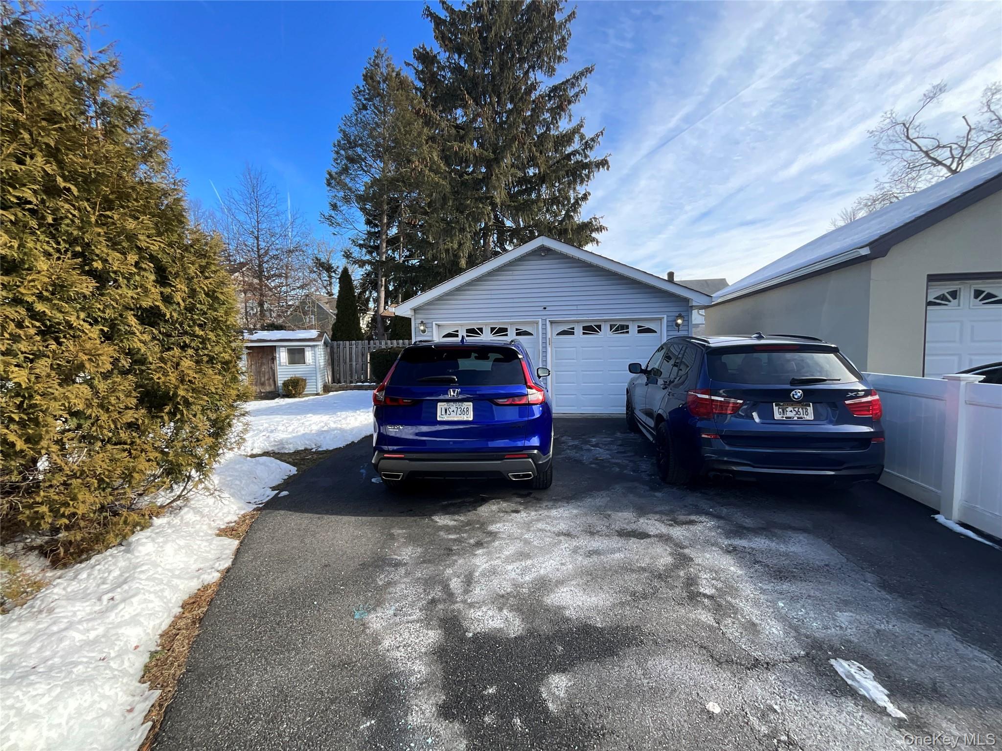 32 Prairie Avenue Unit: B