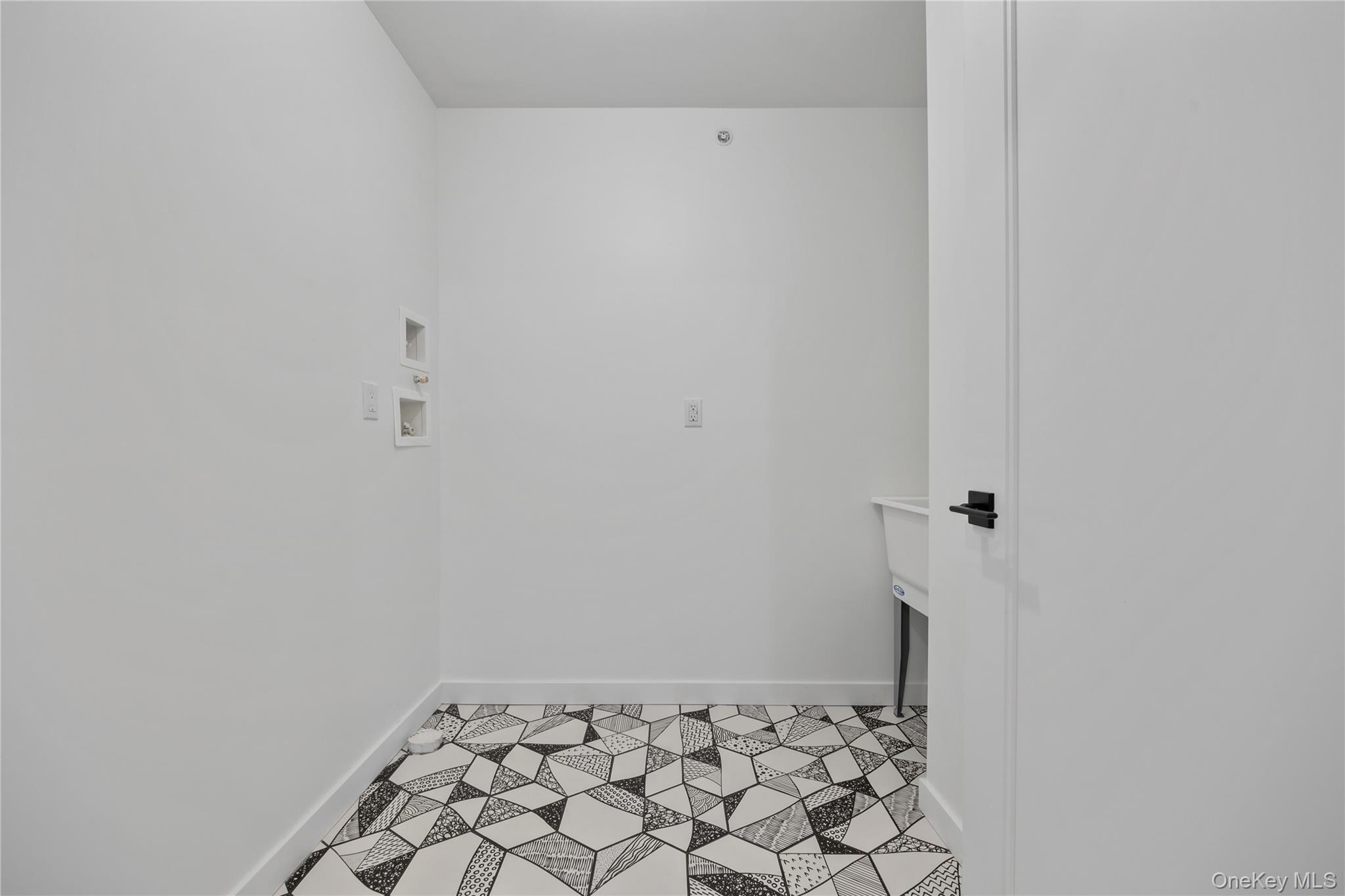 244 Blauvelt Road Unit: Unit 201