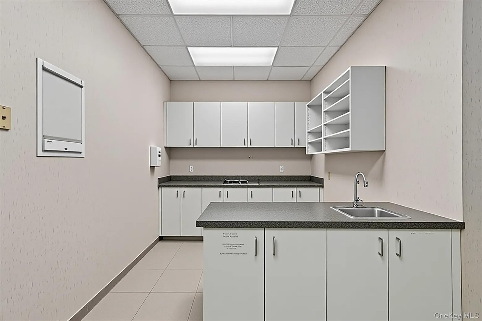 24-26 Liberty Square Mall