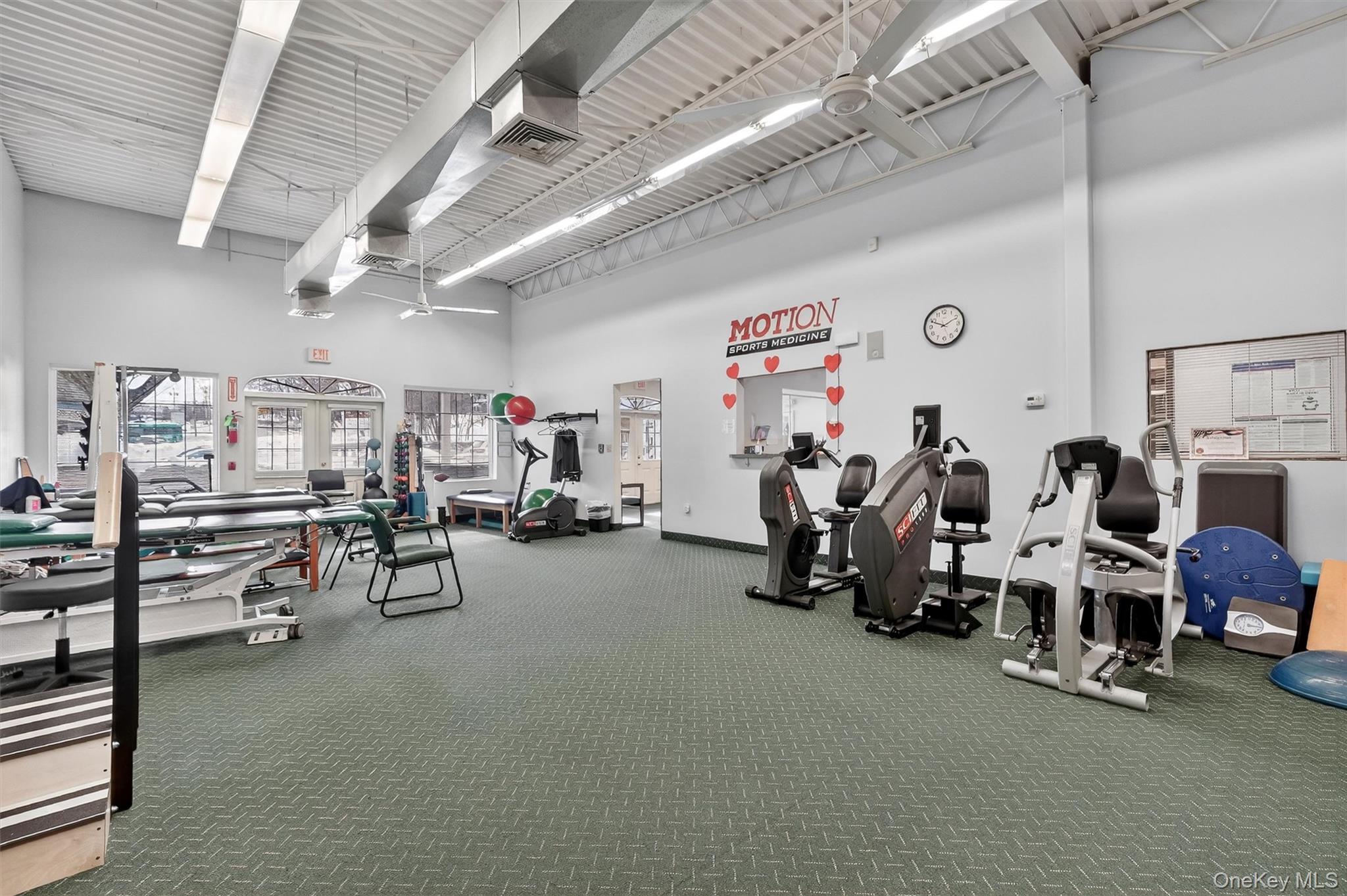 24-26 Liberty Square Mall