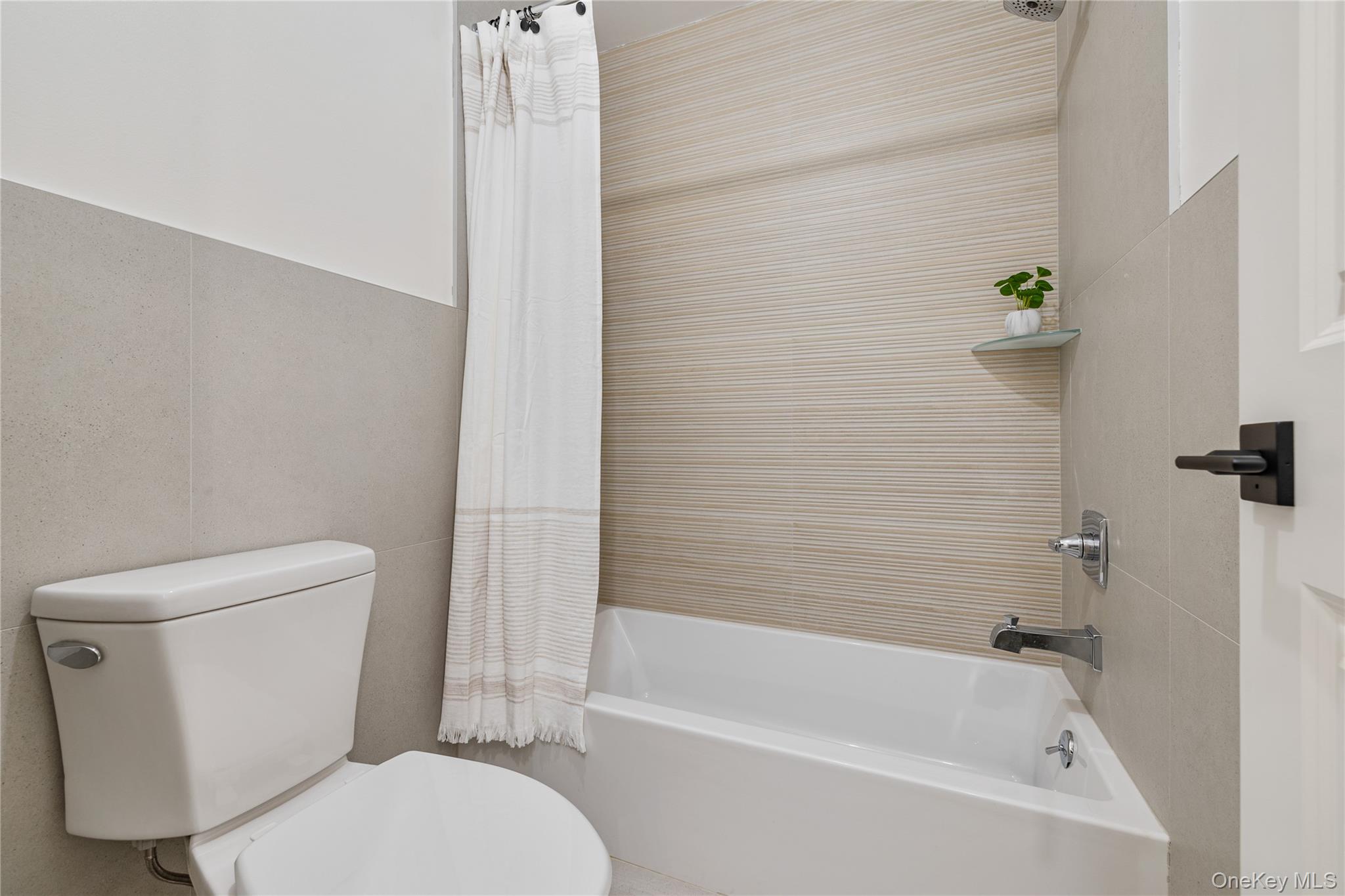 17 Union Road Unit: 206