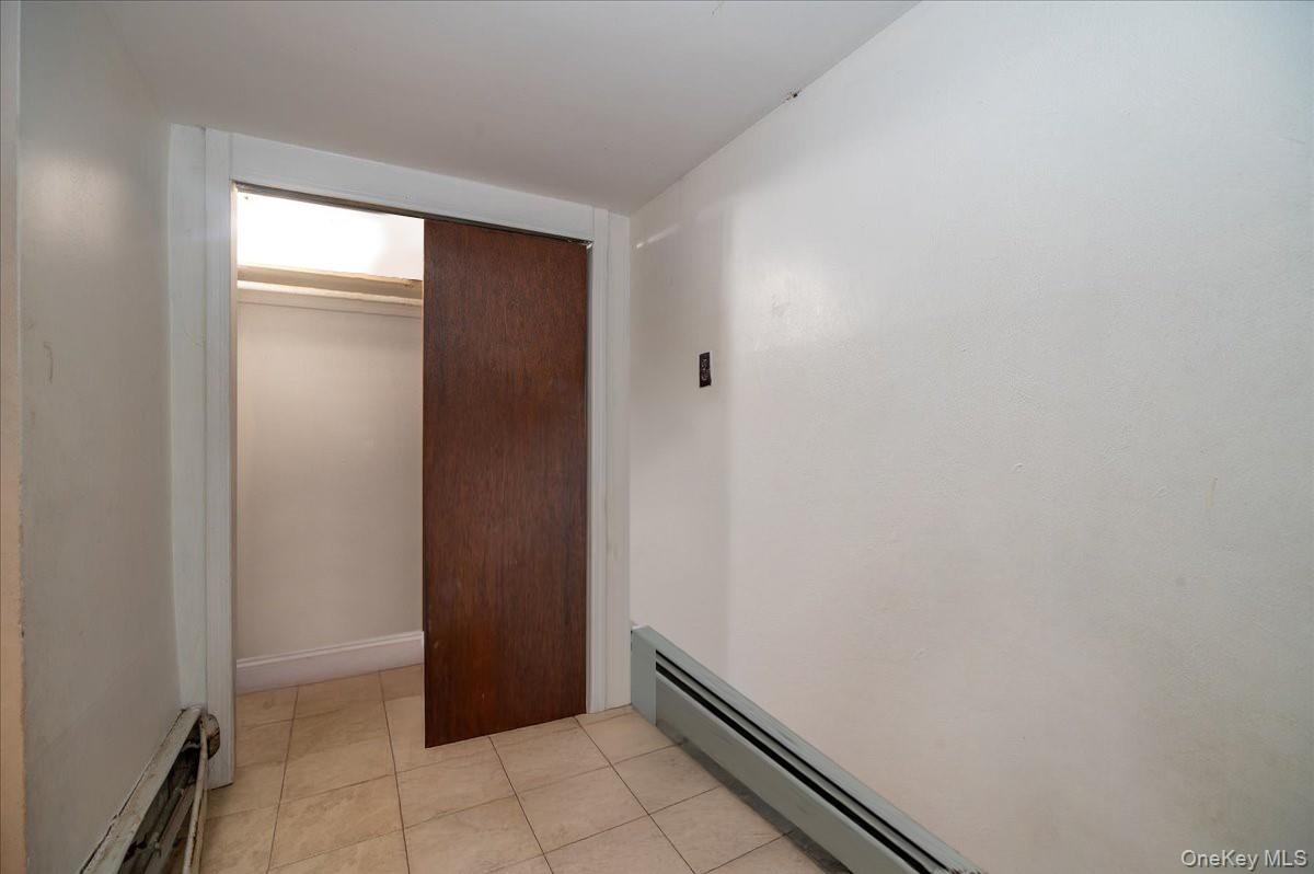 28 E Catherine Street