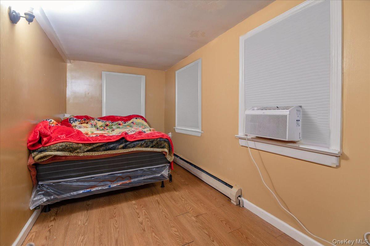 28 E Catherine Street