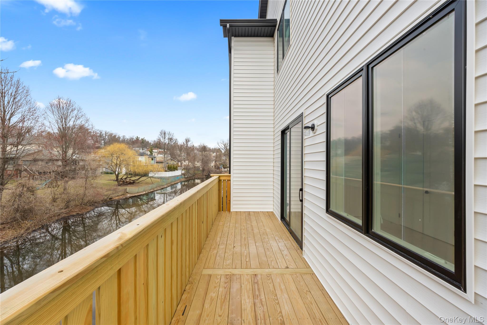 13 Warren Court Unit: 213