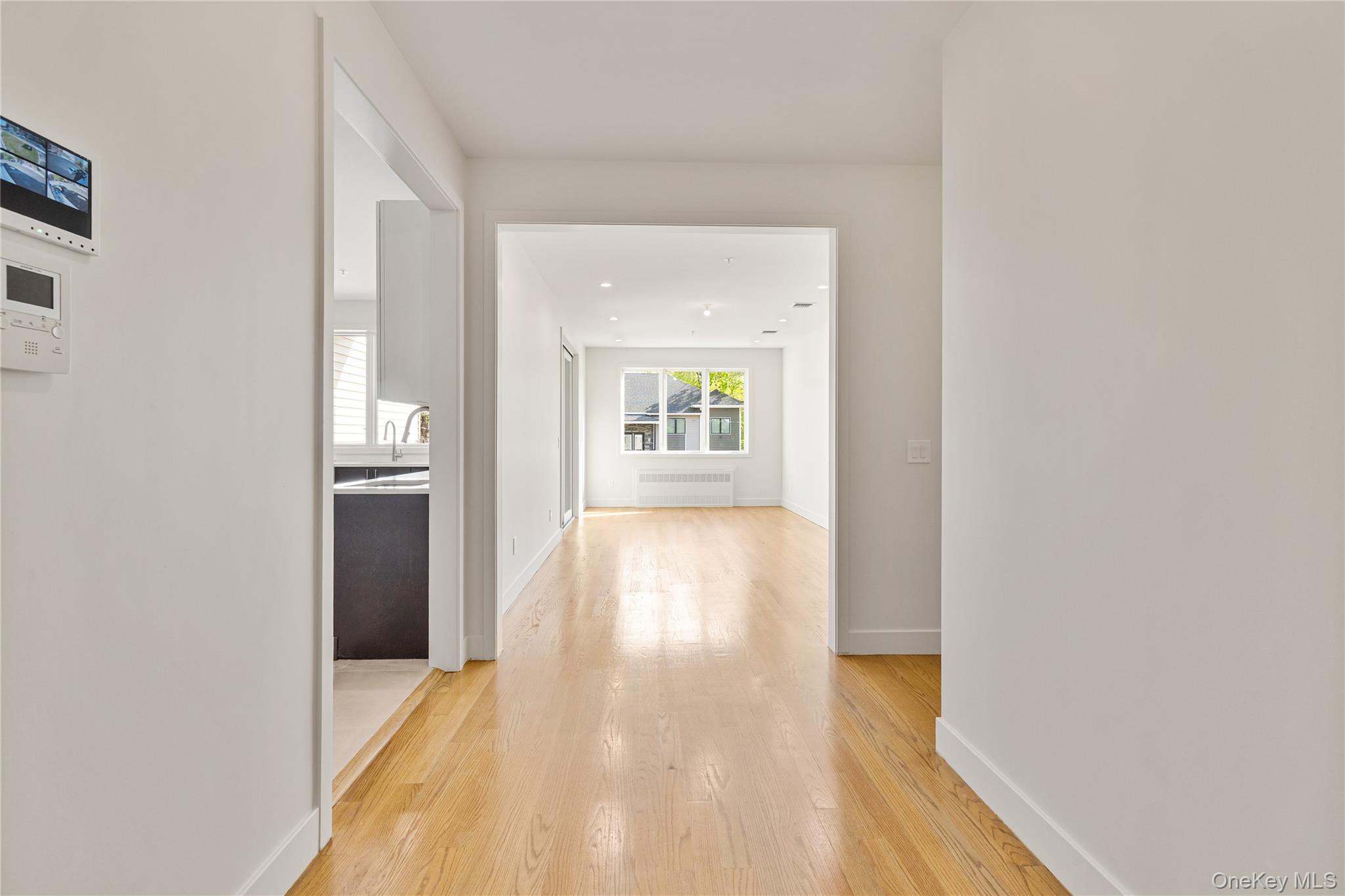 3 E Funston Avenue Unit: 221