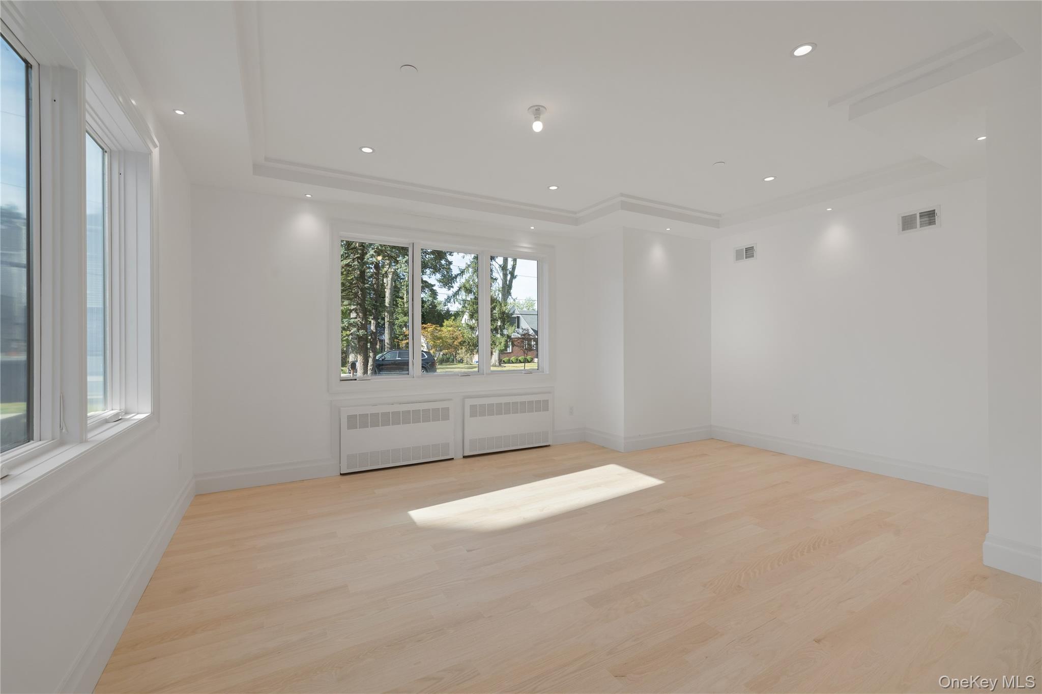 27 Ellish Parkway Unit: 103