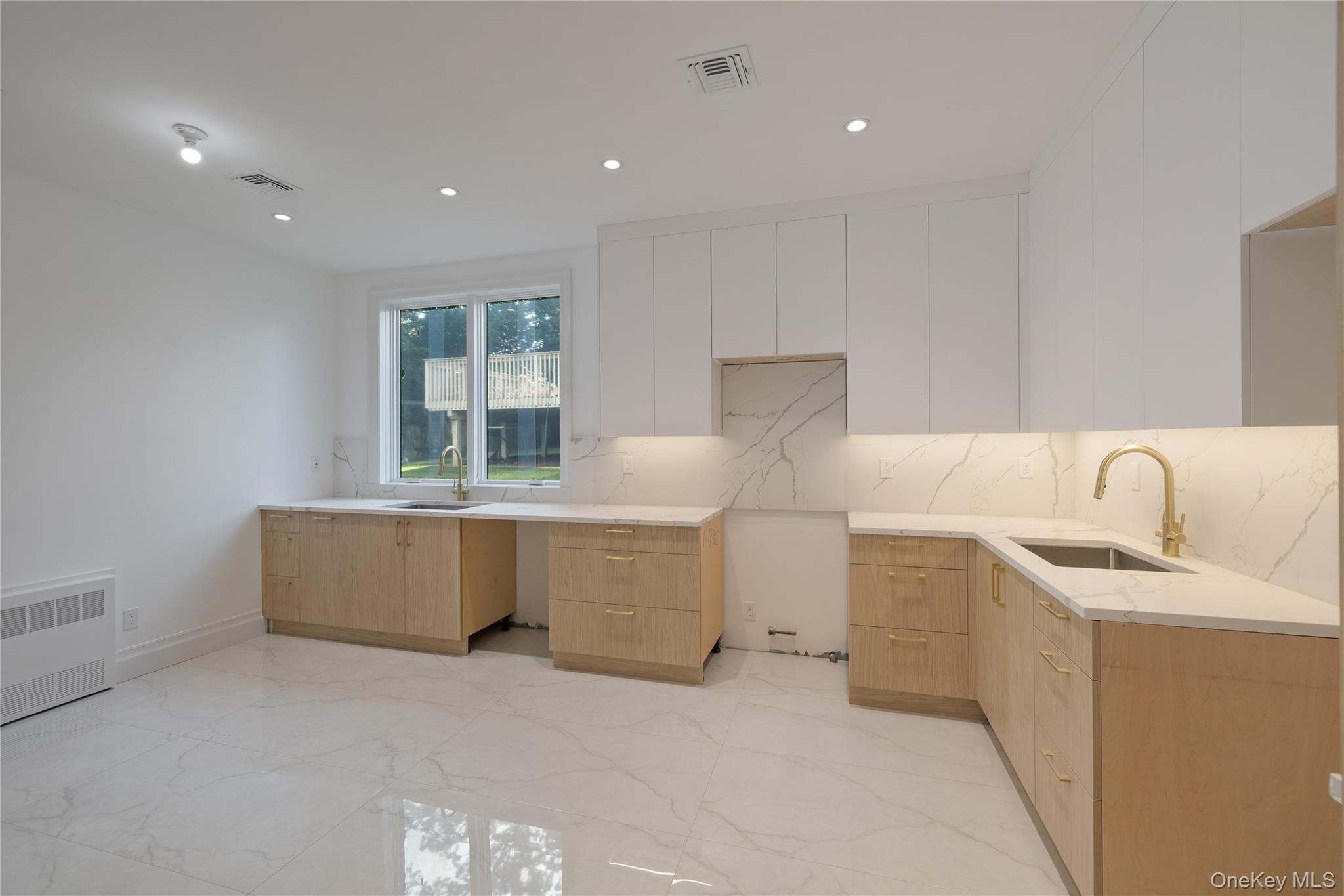 27 Ellish Parkway Unit: 103