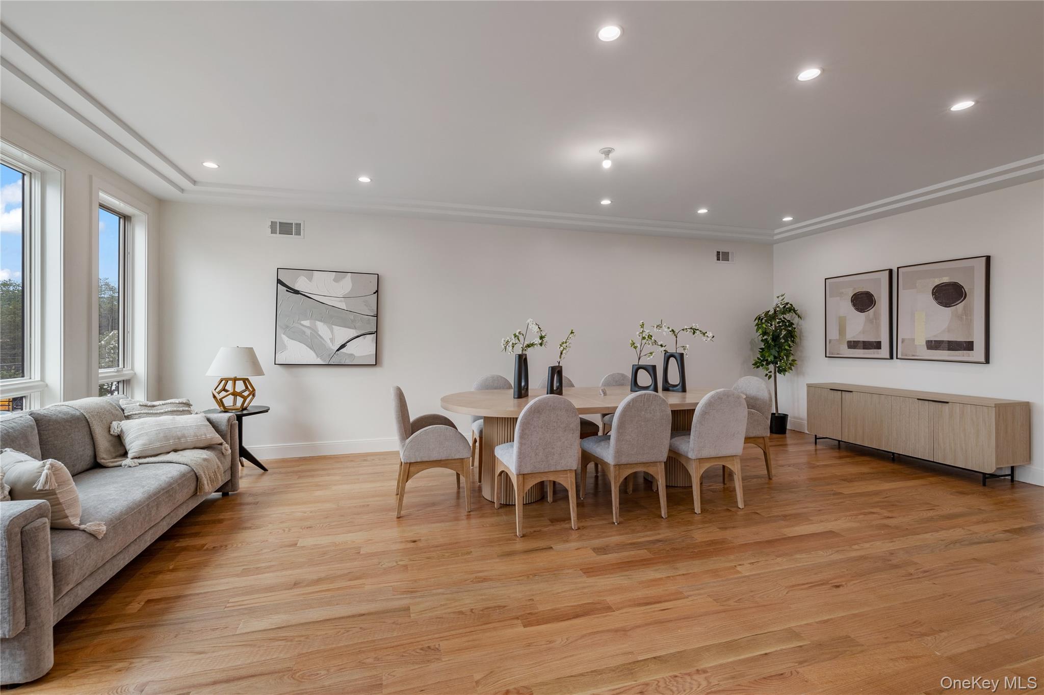 17 Union Road Unit: 208